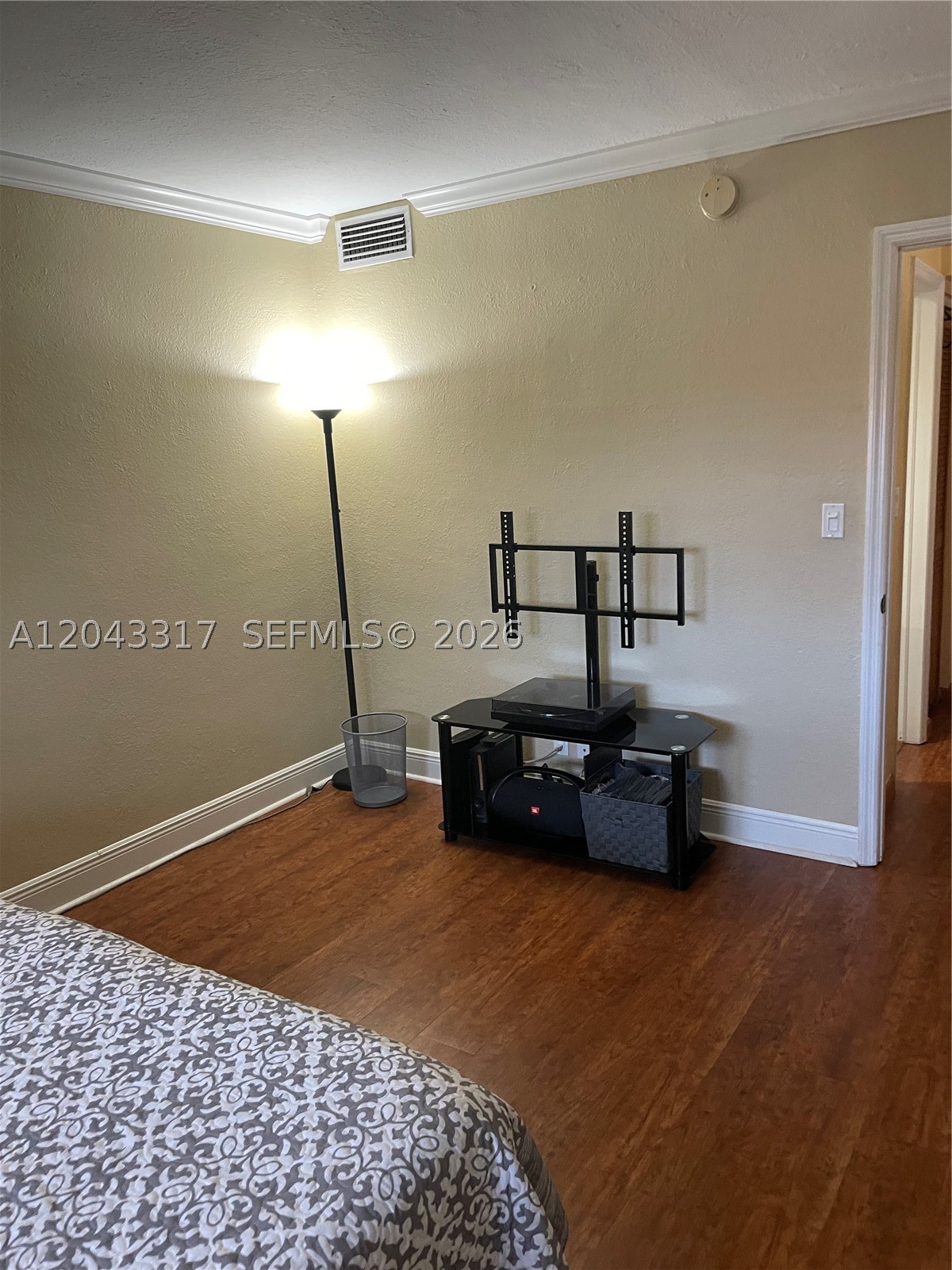 6705 N Kendall Dr #312, Pinecrest FL 33156