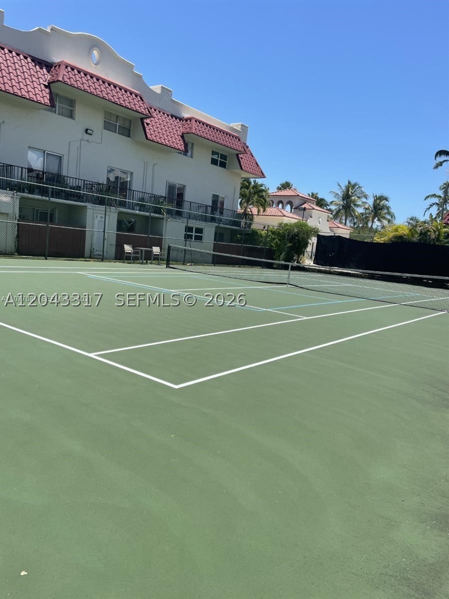 6705 N Kendall Dr #312, Pinecrest FL 33156