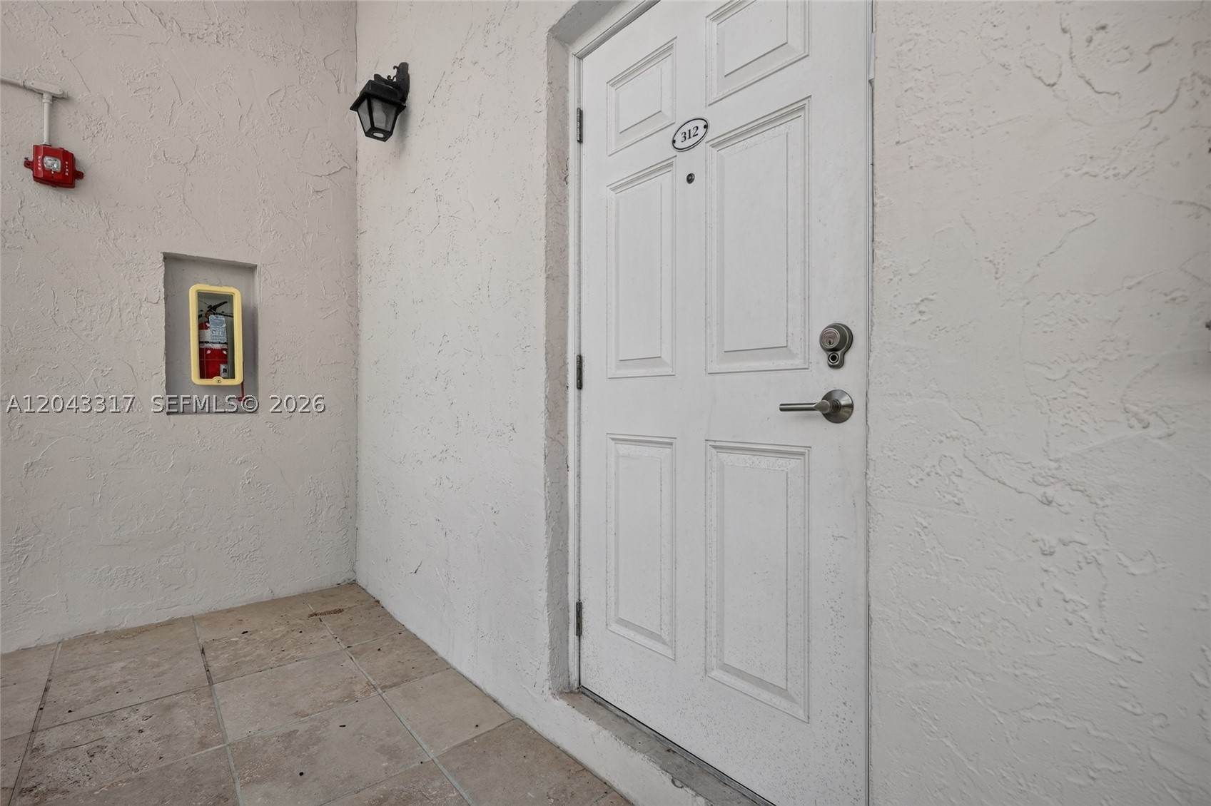 6705 N Kendall Dr #312, Pinecrest FL 33156