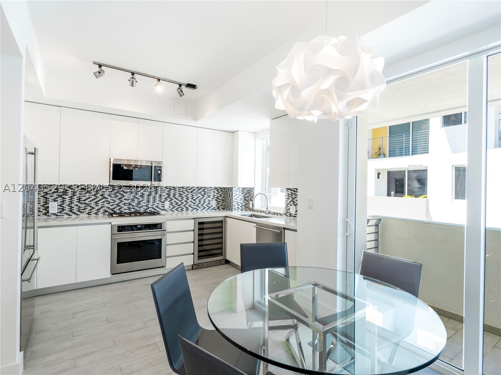 51 N Shore Dr #51, Miami Beach FL 33141