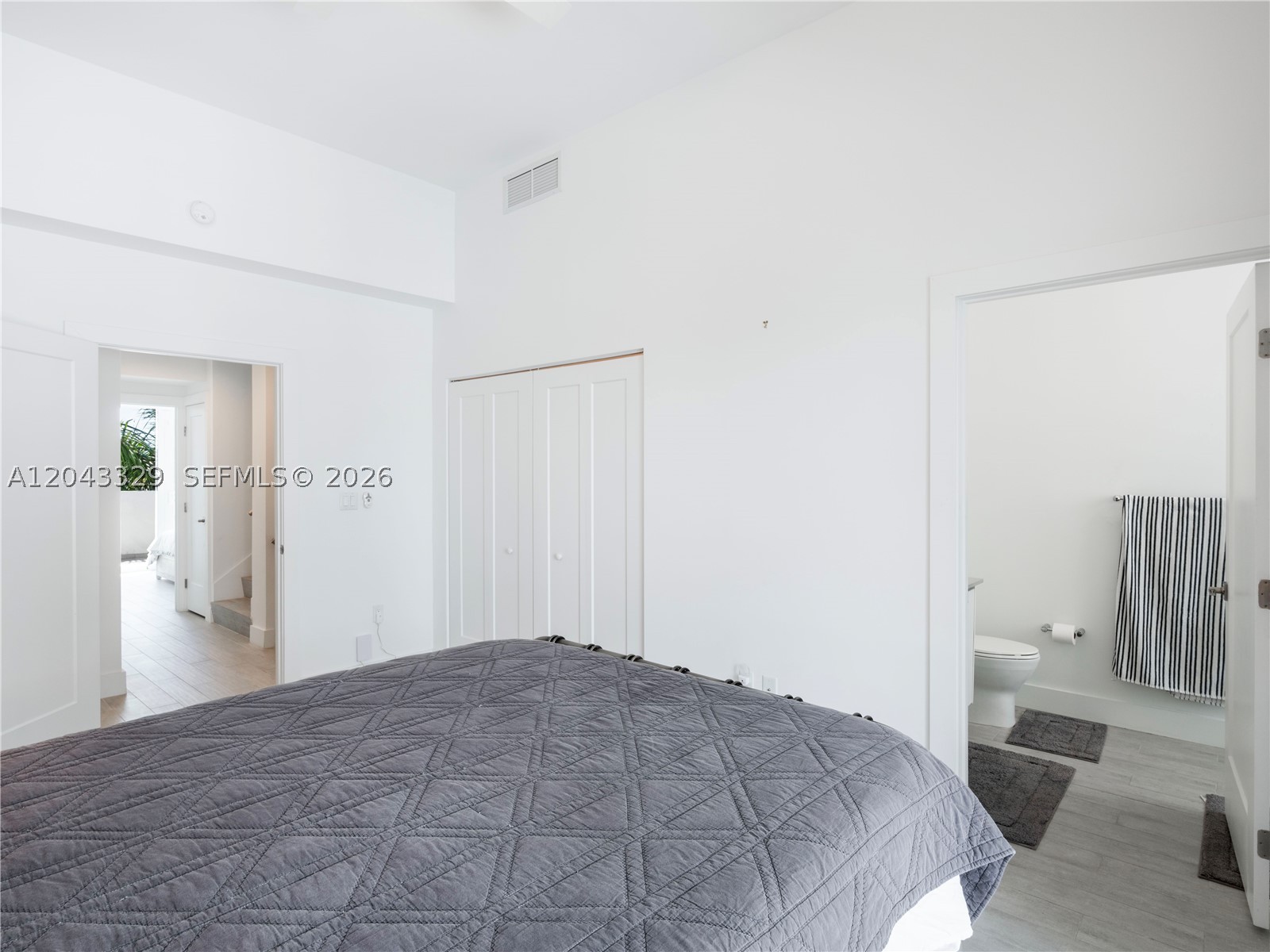 51 N Shore Dr #51, Miami Beach FL 33141