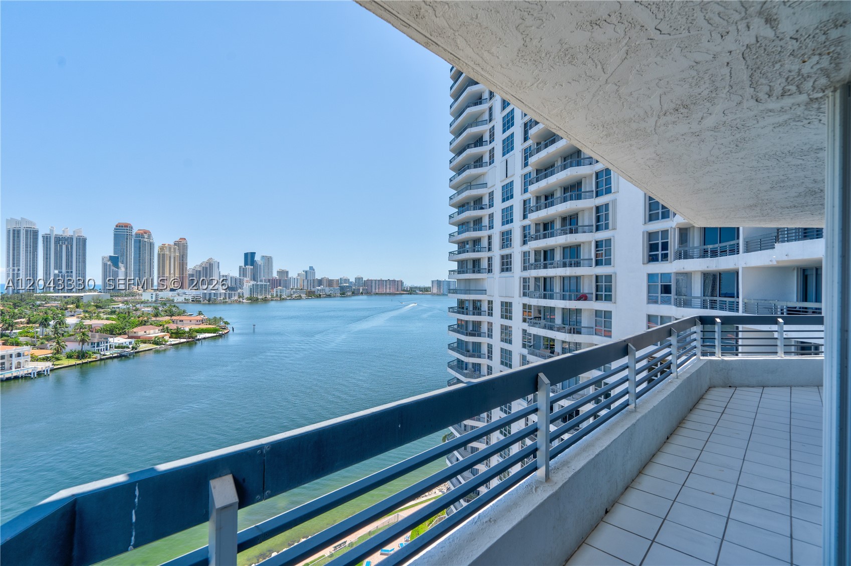 19101 Mystic Pointe Dr #1508, Aventura FL 33180