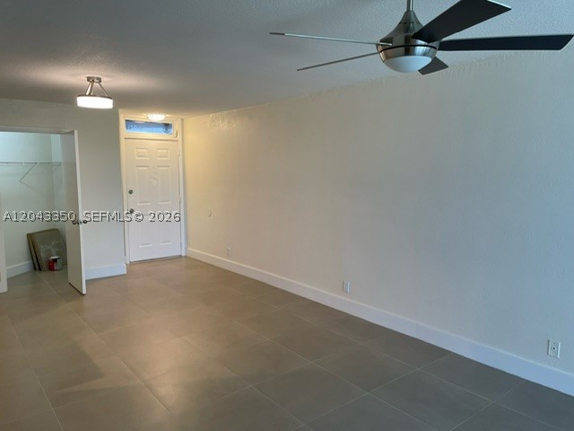 215 Lake Pointe Dr #109, Oakland Park FL 33309