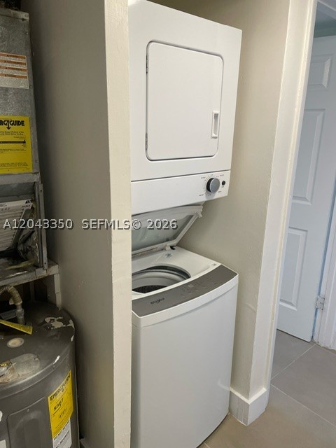 215 Lake Pointe Dr #109, Oakland Park FL 33309