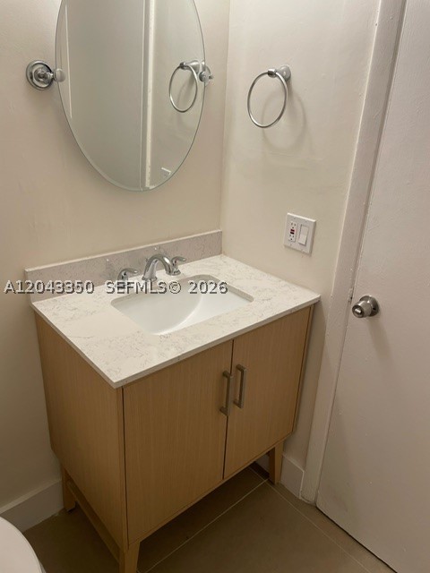 215 Lake Pointe Dr #109, Oakland Park FL 33309