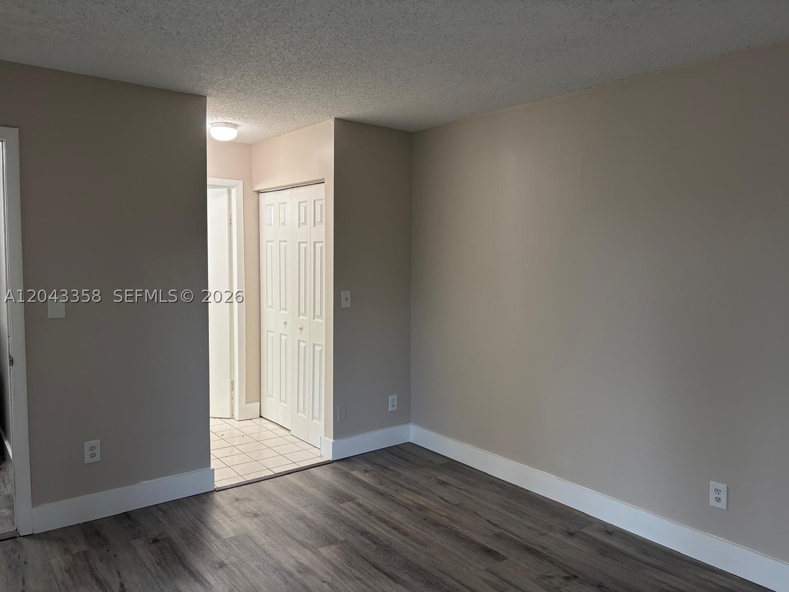 3400 Foxcroft Rd #215, Miramar FL 33025