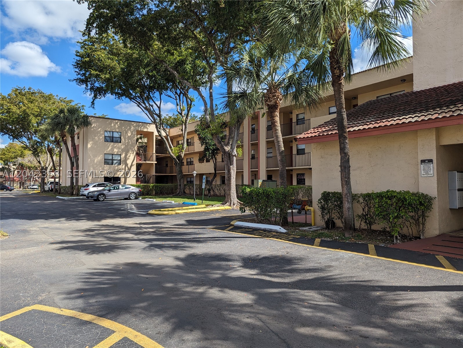 3400 Foxcroft Rd #215, Miramar FL 33025