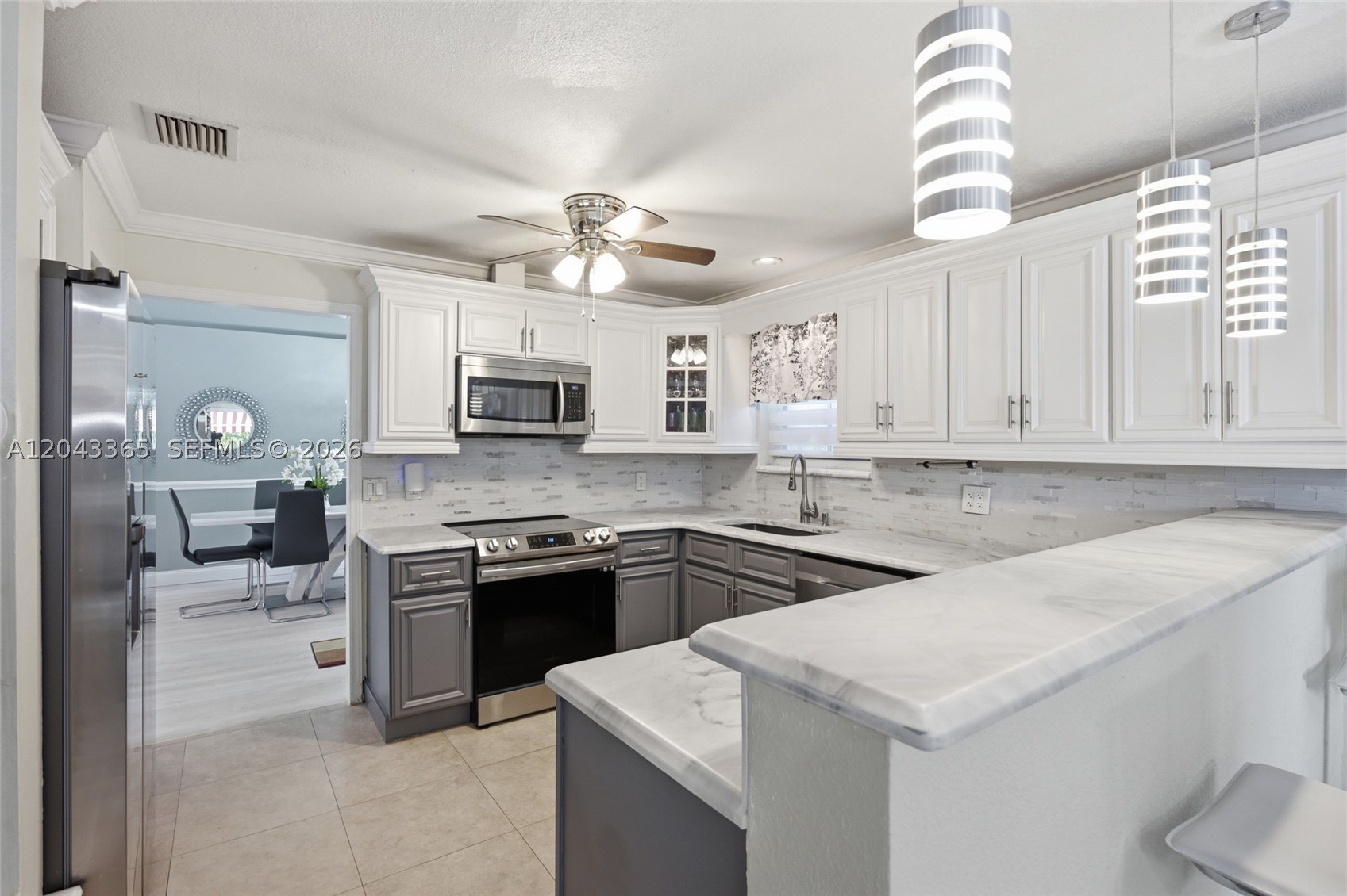 7919 NW 50th St, Lauderhill FL 33351