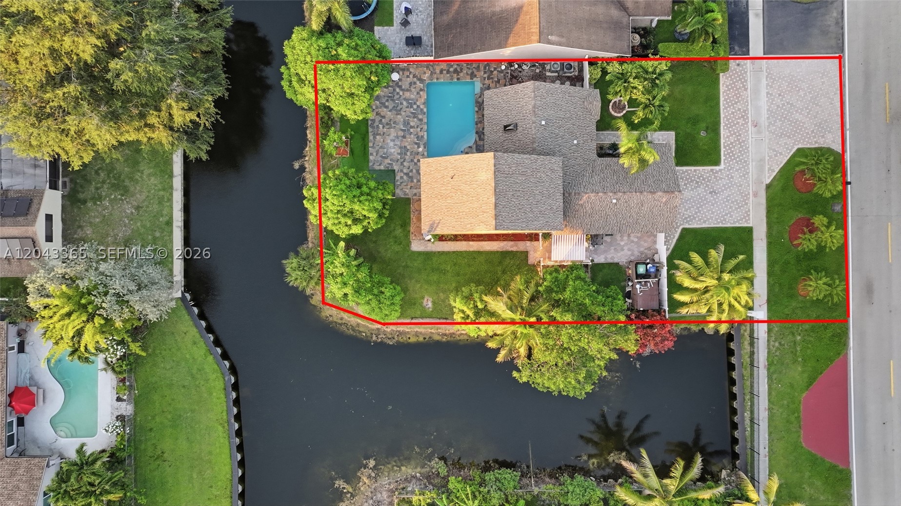 7919 NW 50th St, Lauderhill FL 33351