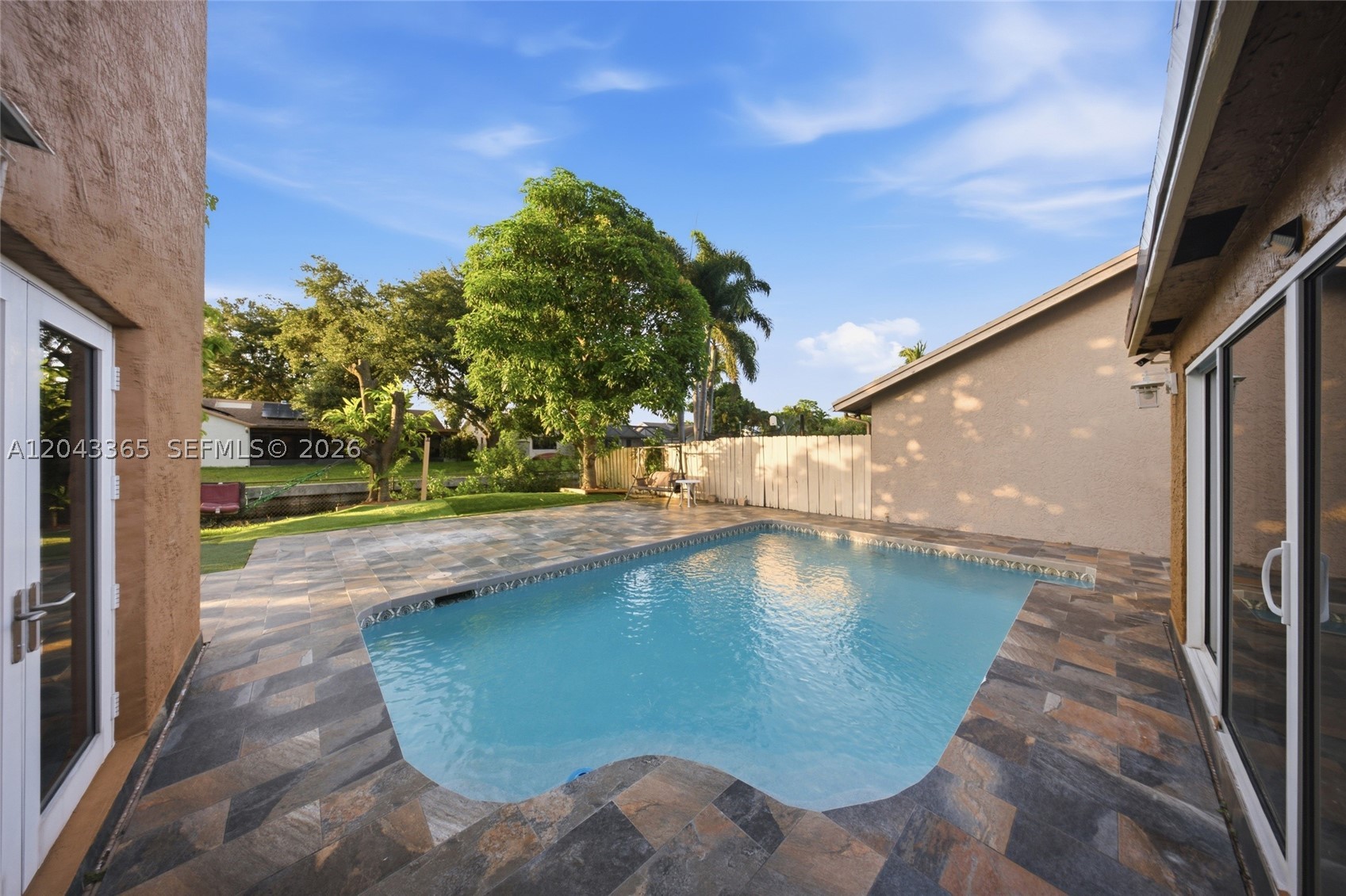 7919 NW 50th St, Lauderhill FL 33351