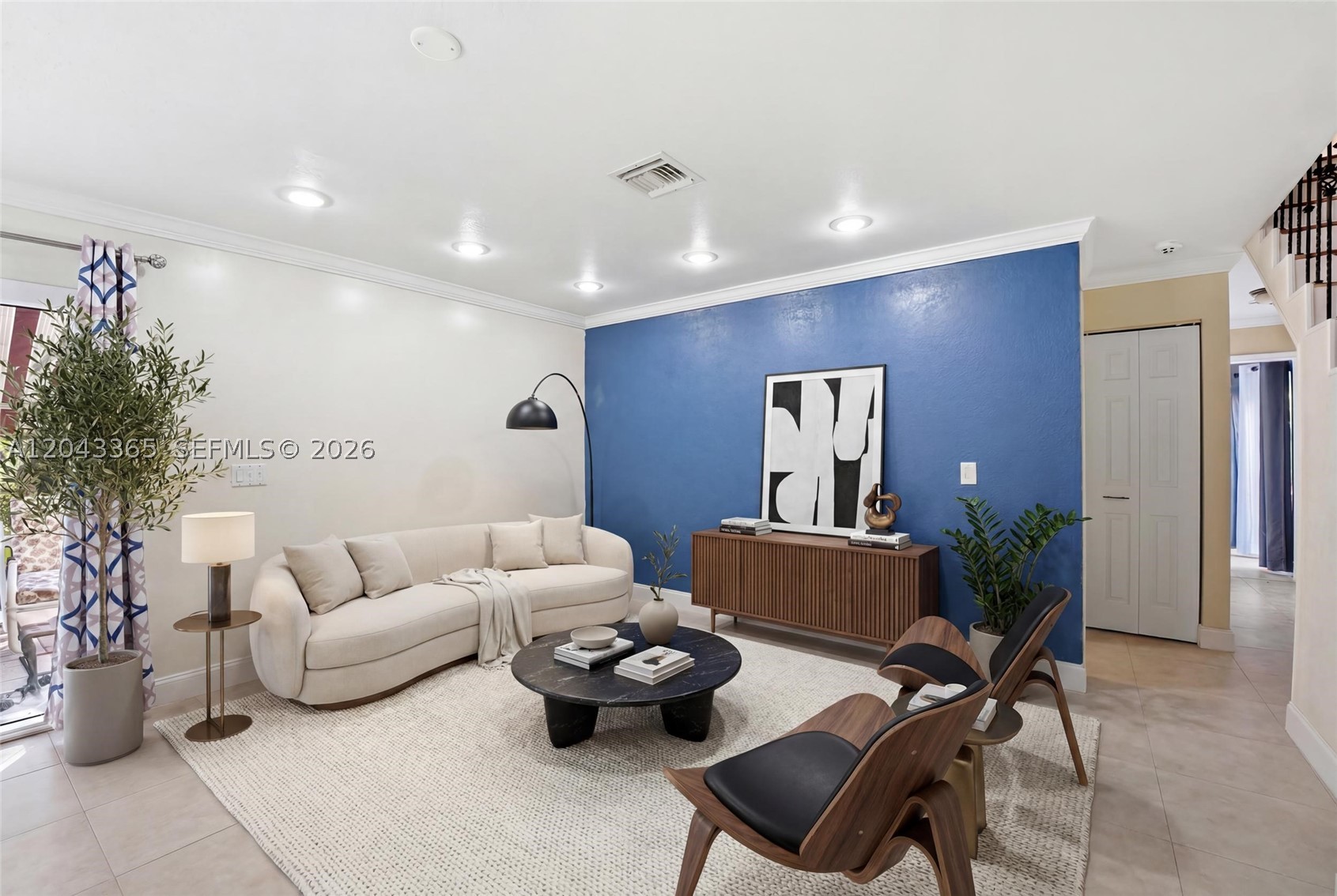7919 NW 50th St, Lauderhill FL 33351