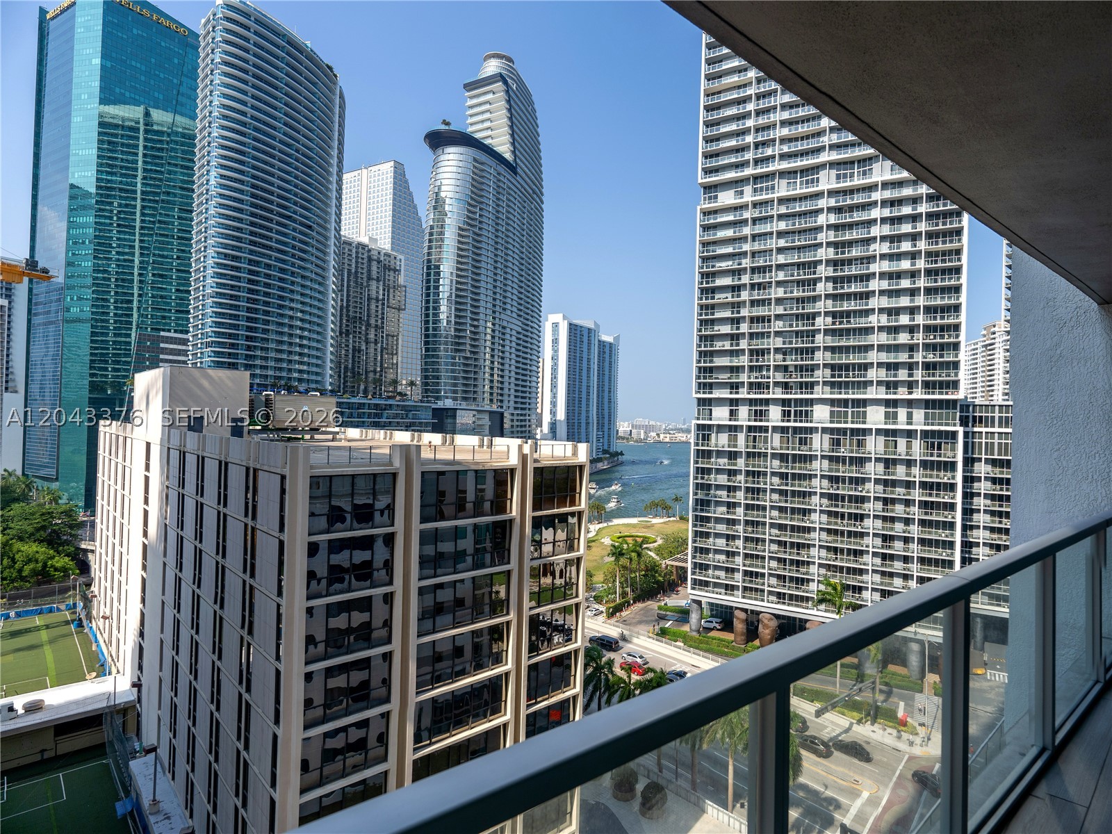 500 Brickell Ave #1407, Miami FL 33131