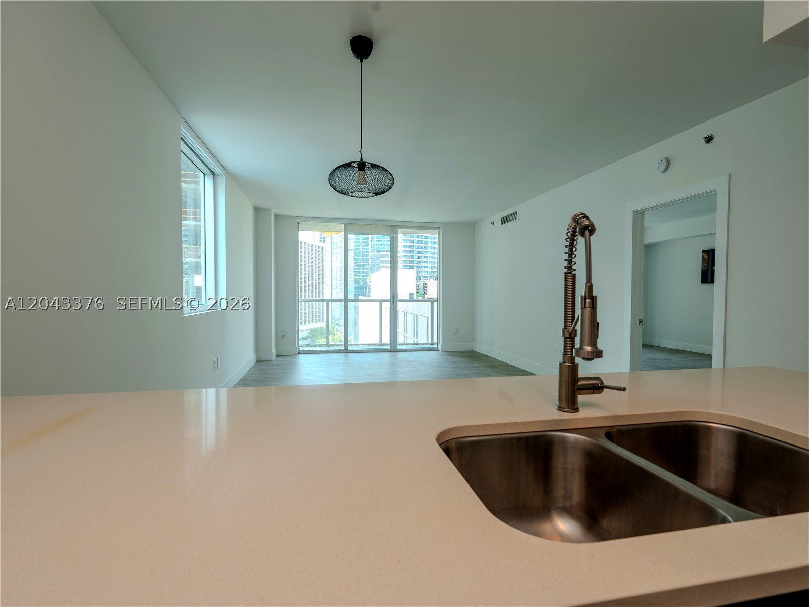 500 Brickell Ave #1407, Miami FL 33131