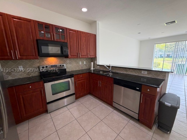 3595 NW 13th St #3595, Lauderhill FL 33311