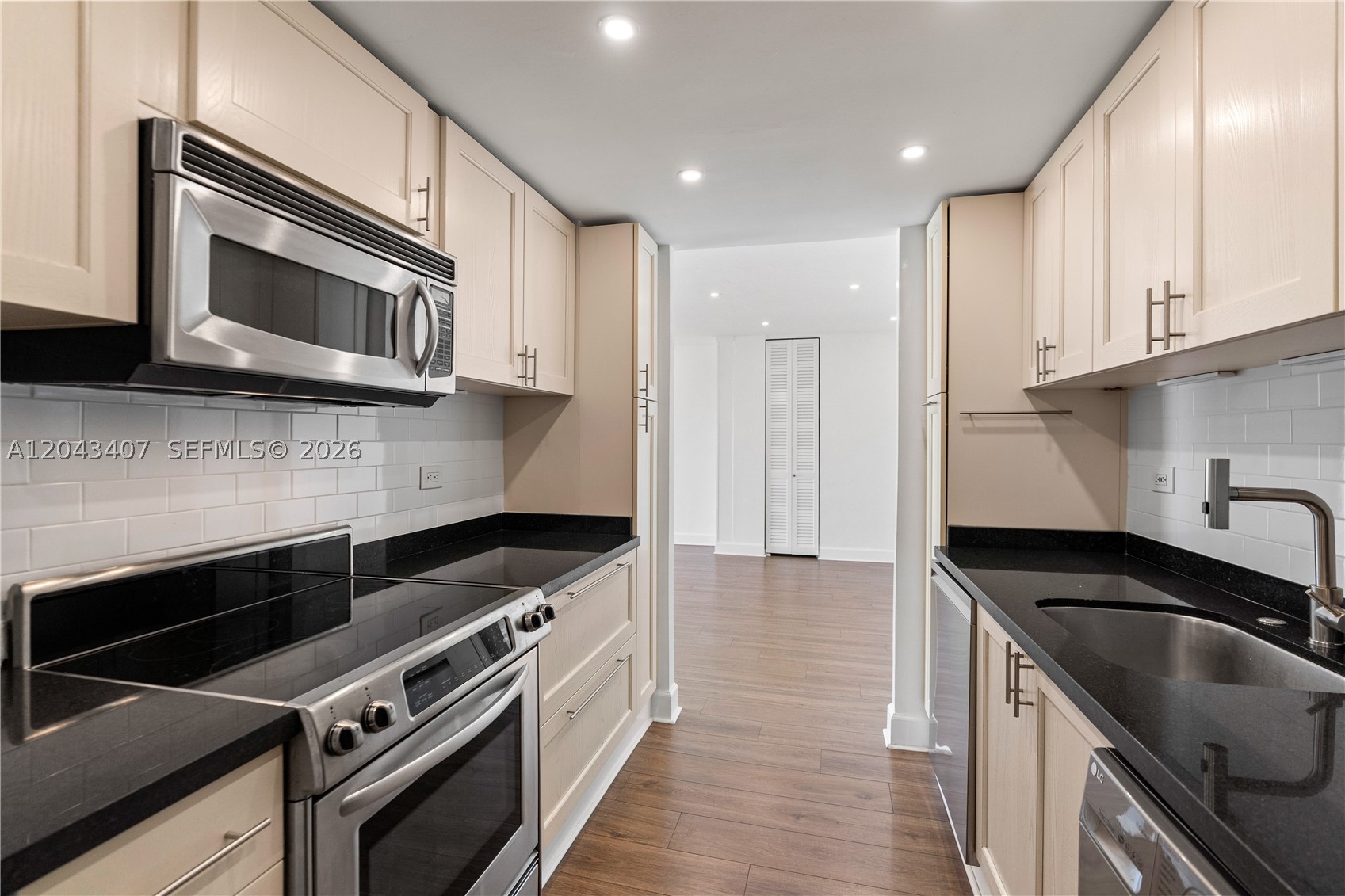 2451 Brickell Ave #PHL, Miami FL 33129