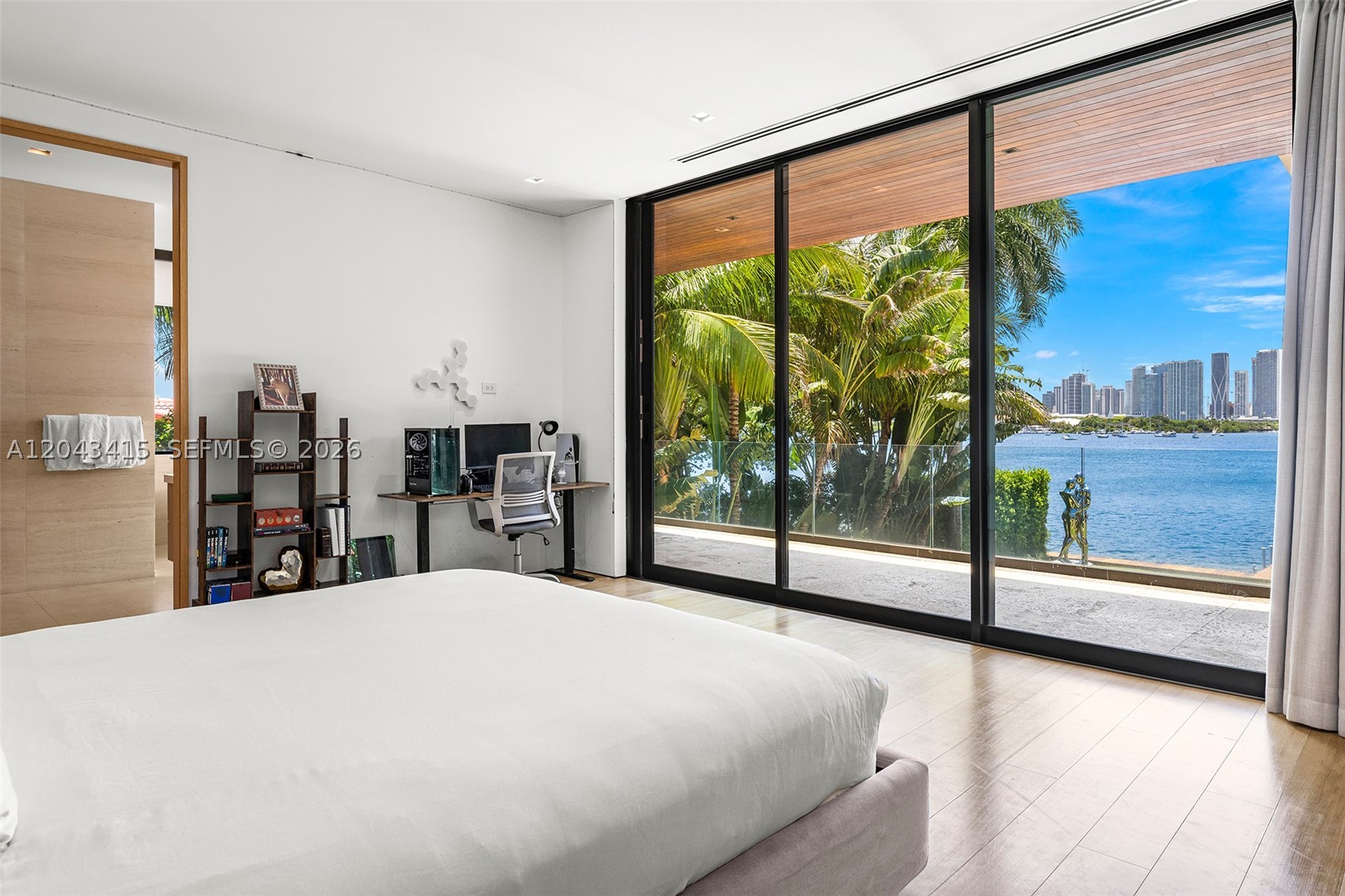 126 W San Marino Dr, Miami Beach FL 33139