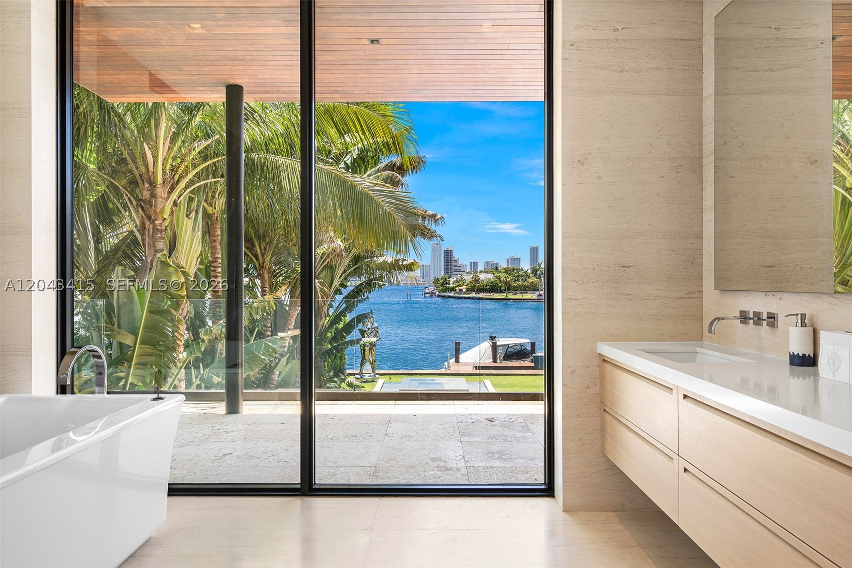 126 W San Marino Dr, Miami Beach FL 33139