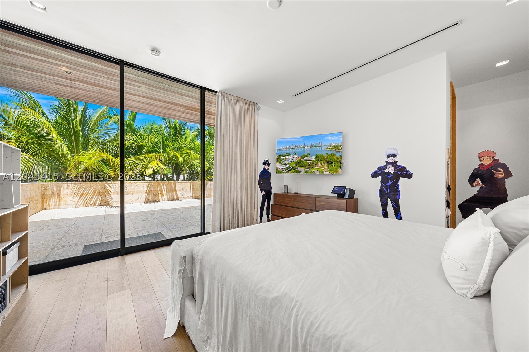 126 W San Marino Dr, Miami Beach FL 33139