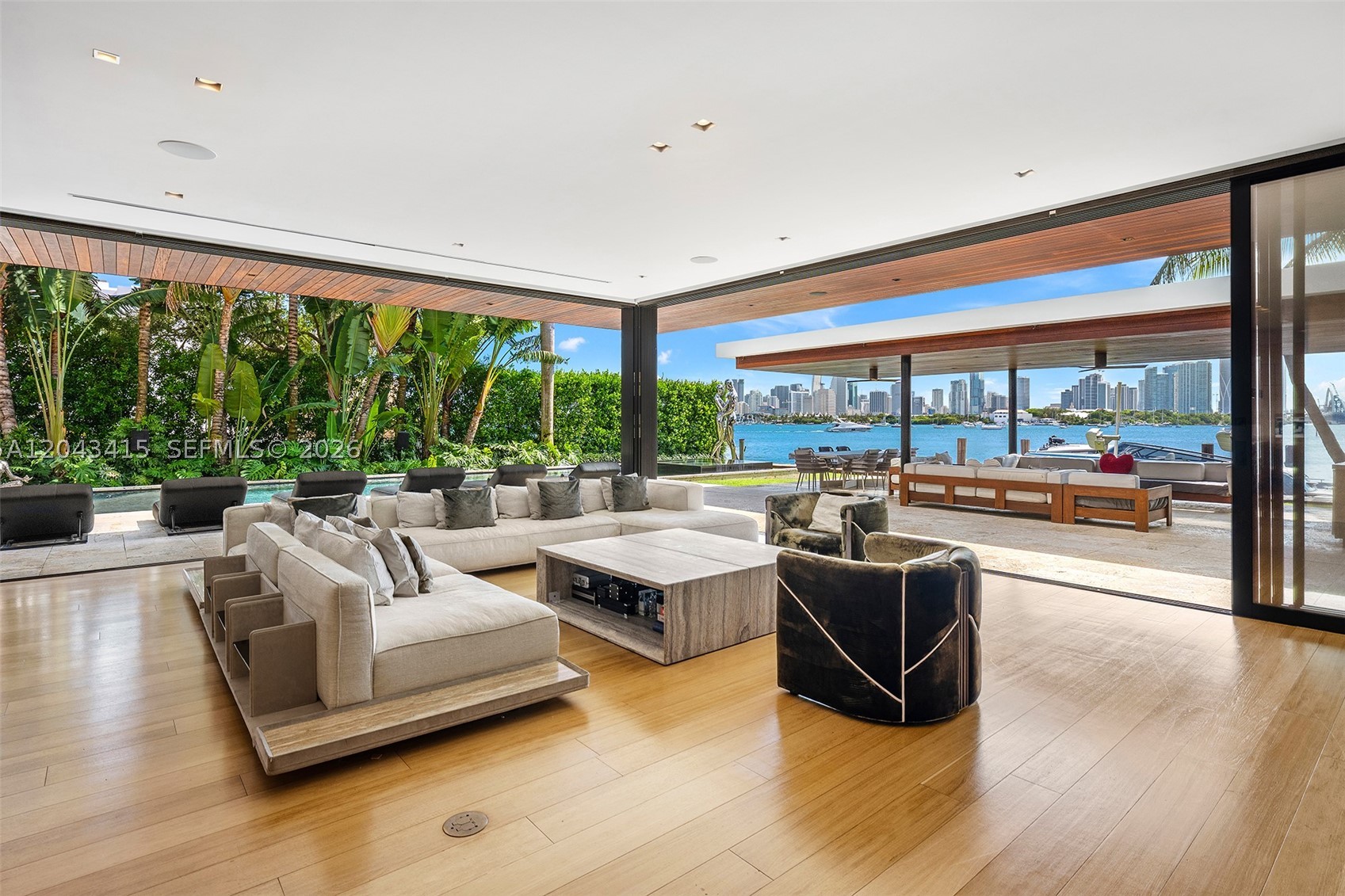 126 W San Marino Dr, Miami Beach FL 33139