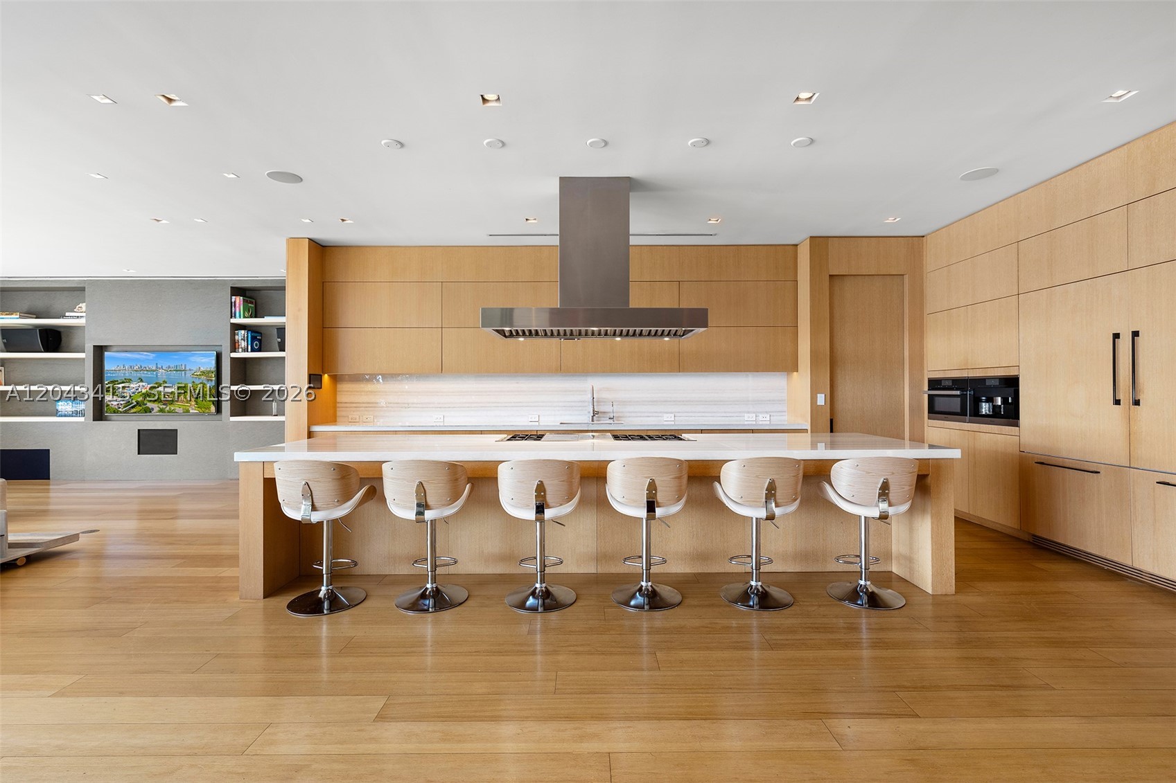 126 W San Marino Dr, Miami Beach FL 33139