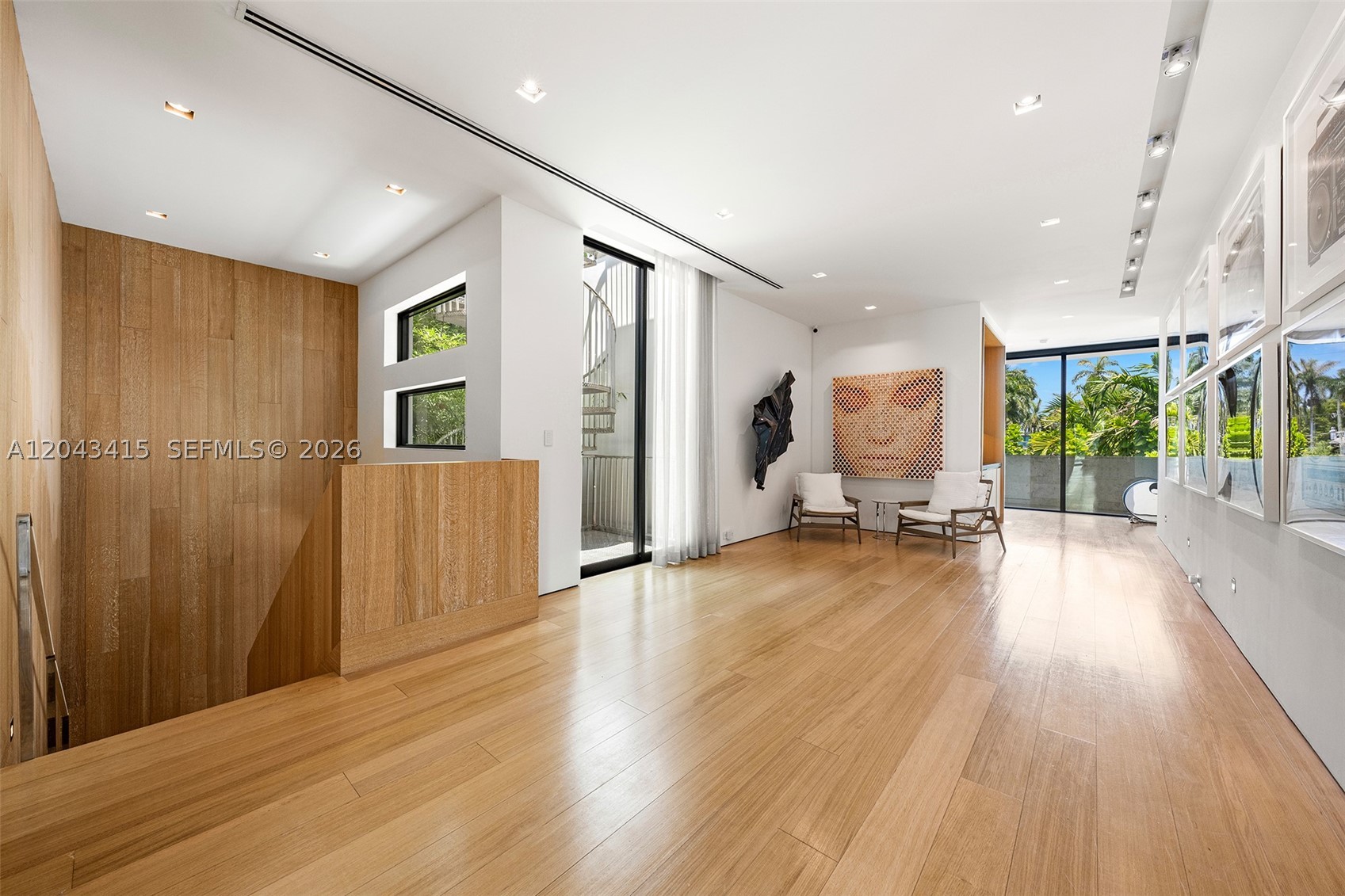 126 W San Marino Dr, Miami Beach FL 33139