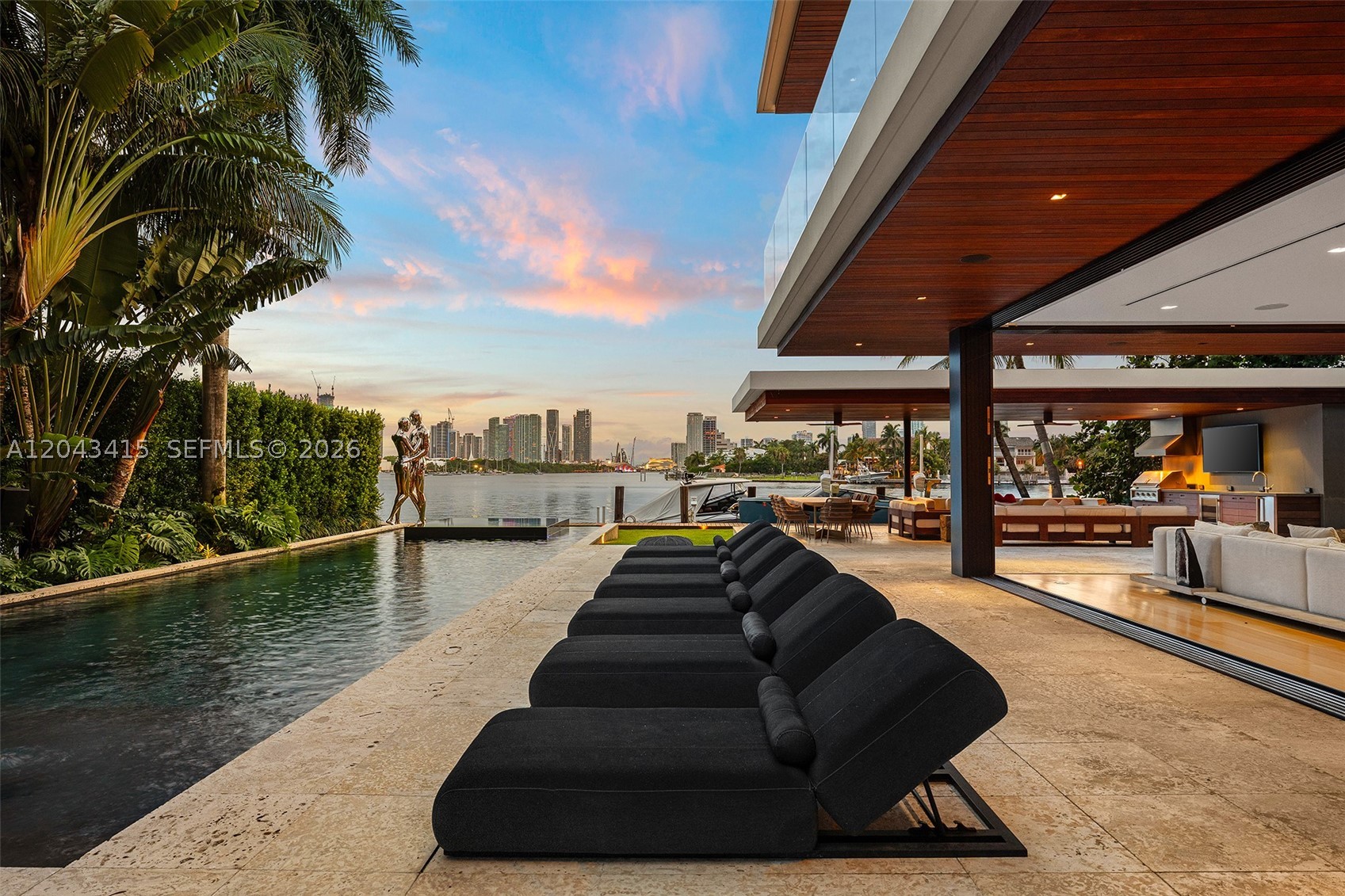 126 W San Marino Dr, Miami Beach FL 33139