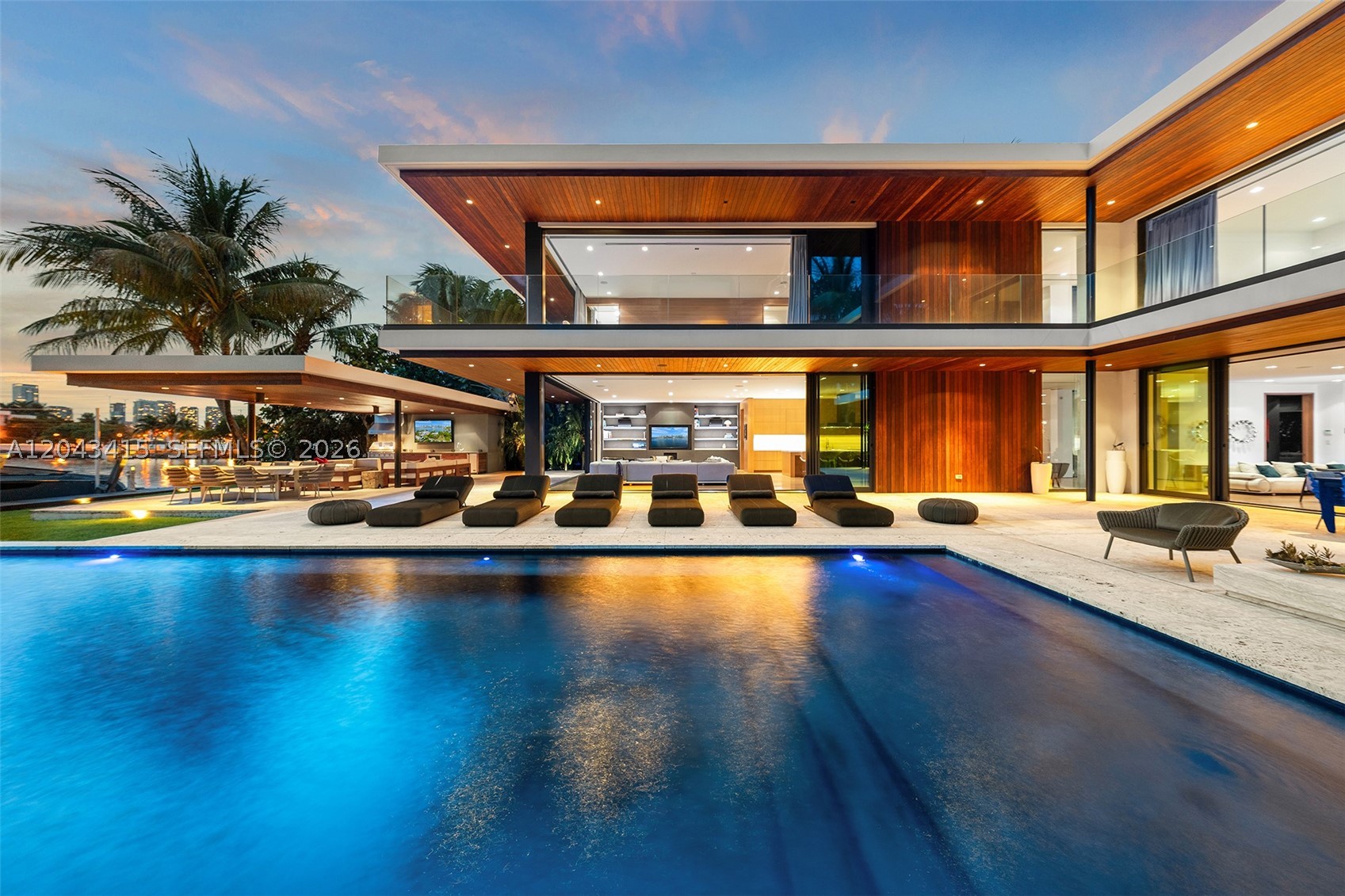 126 W San Marino Dr, Miami Beach FL 33139