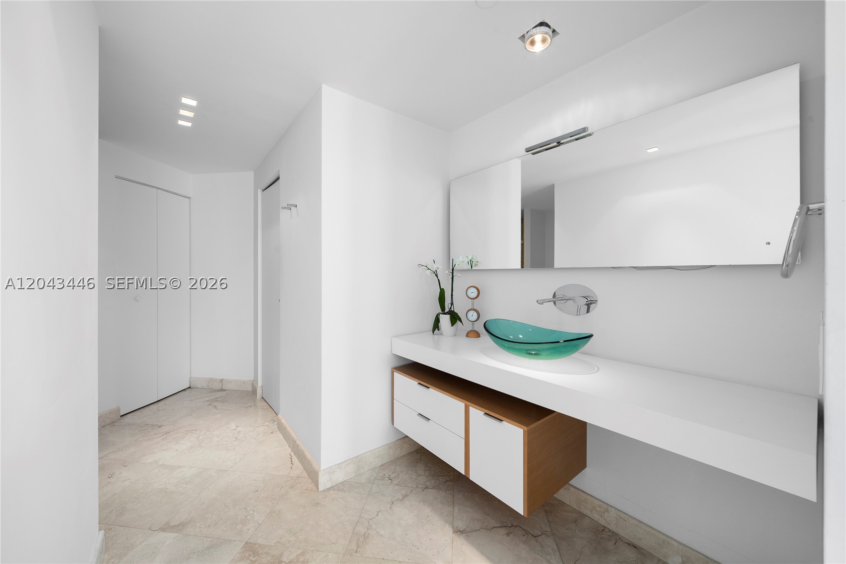 4779 Collins Ave #2601/02, Miami Beach FL 33140