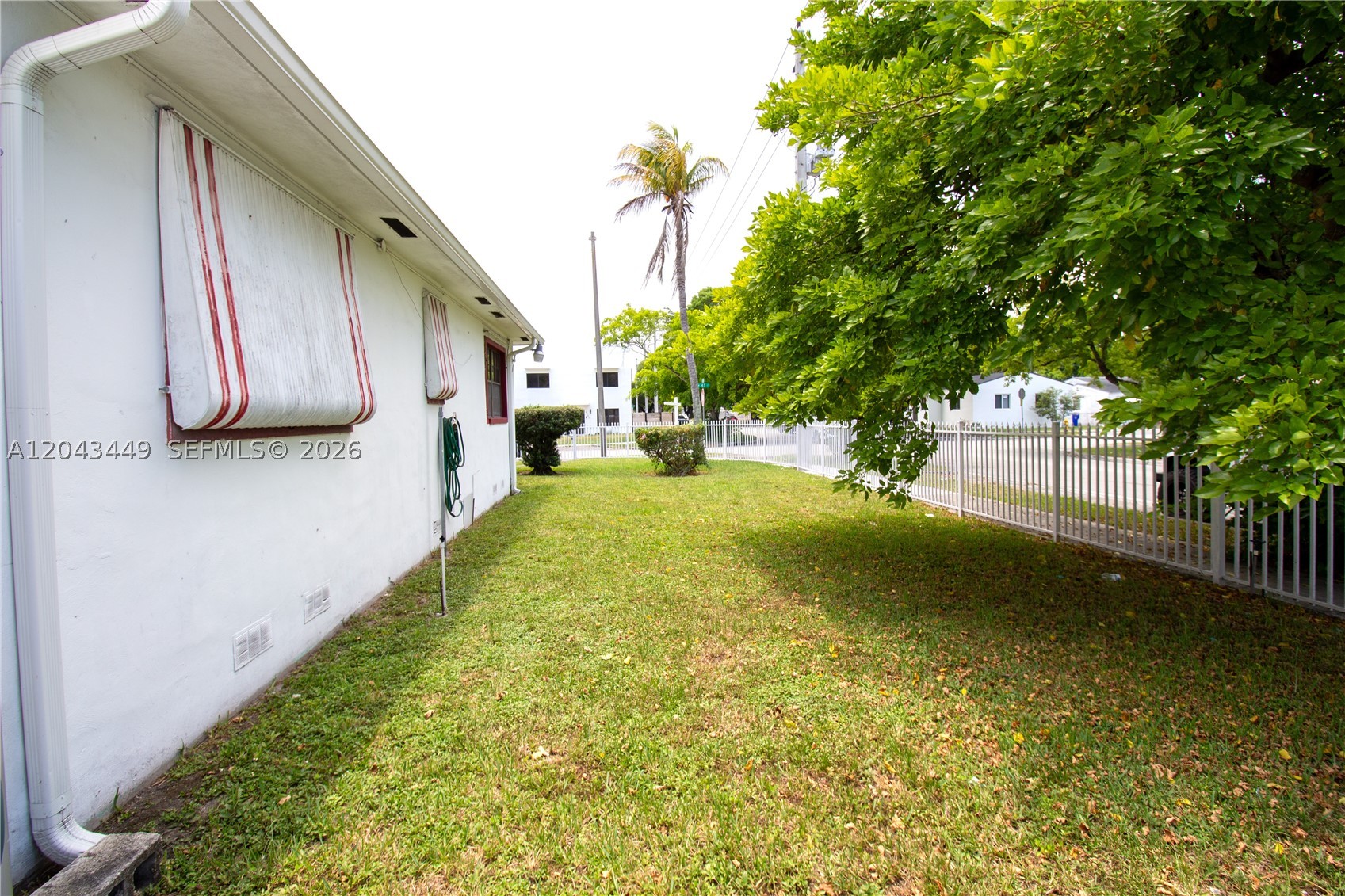 1000 NW 47th St, Miami FL 33127