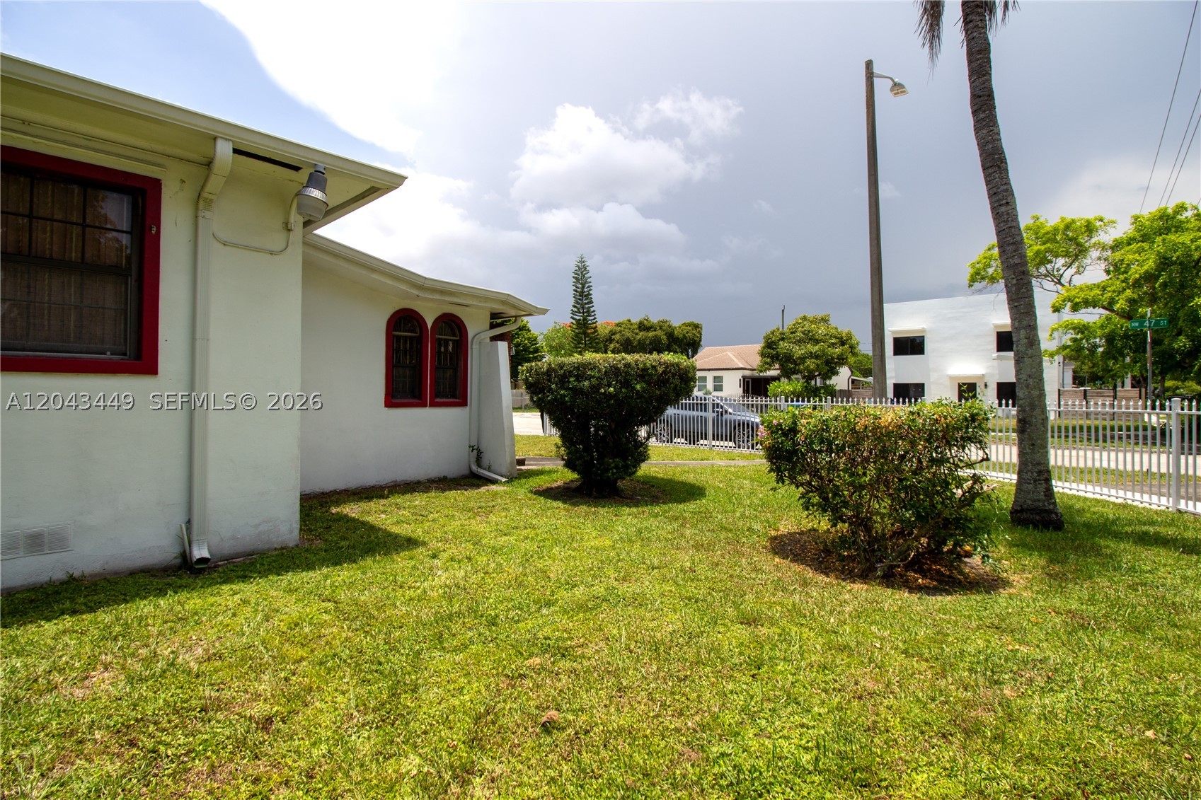 1000 NW 47th St, Miami FL 33127