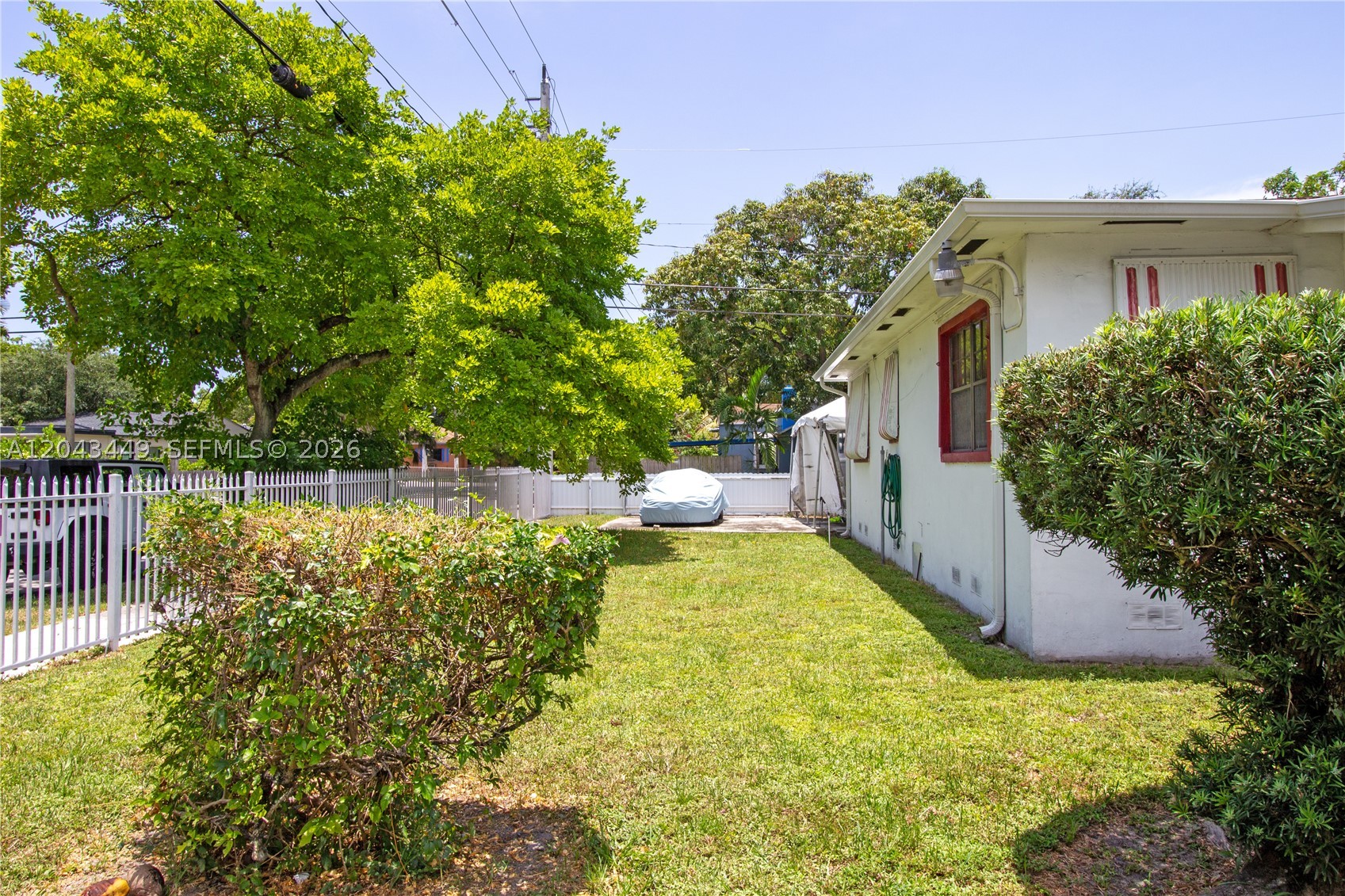 1000 NW 47th St, Miami FL 33127