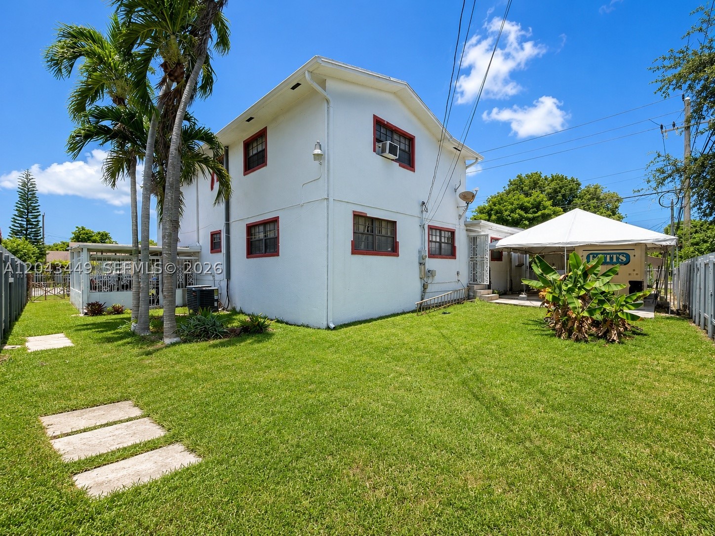 1000 NW 47th St, Miami FL 33127