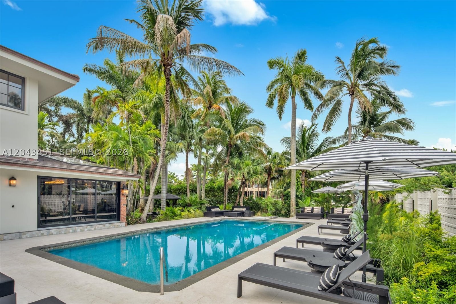 980 Belle Meade Island DR, Miami FL 33138