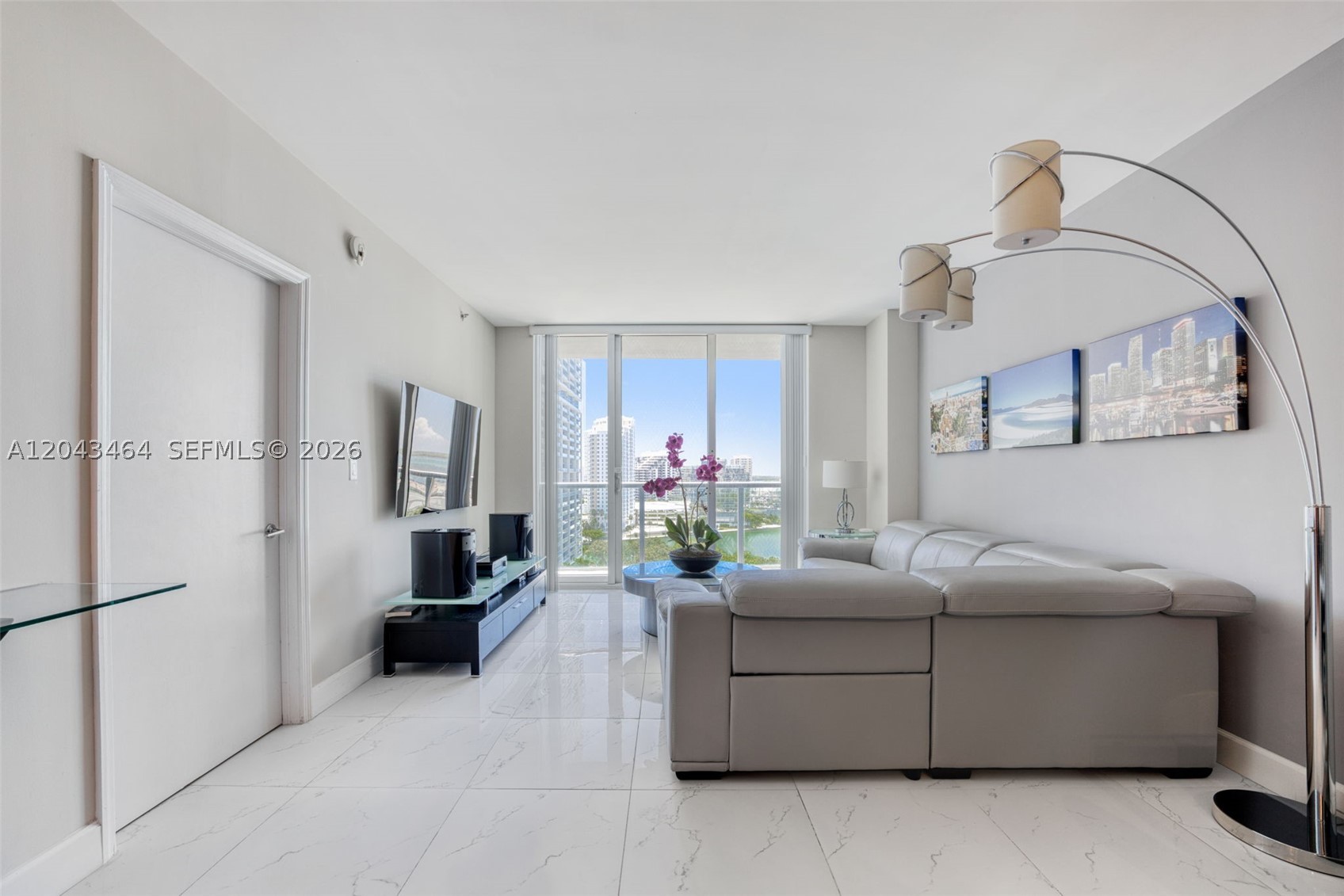 500 Brickell Ave #1400, Miami FL 33131