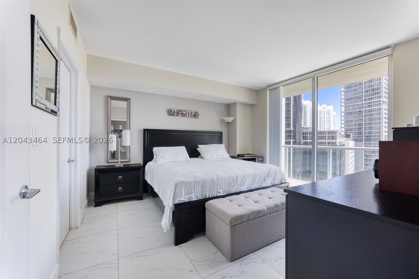 500 Brickell Ave #1400, Miami FL 33131
