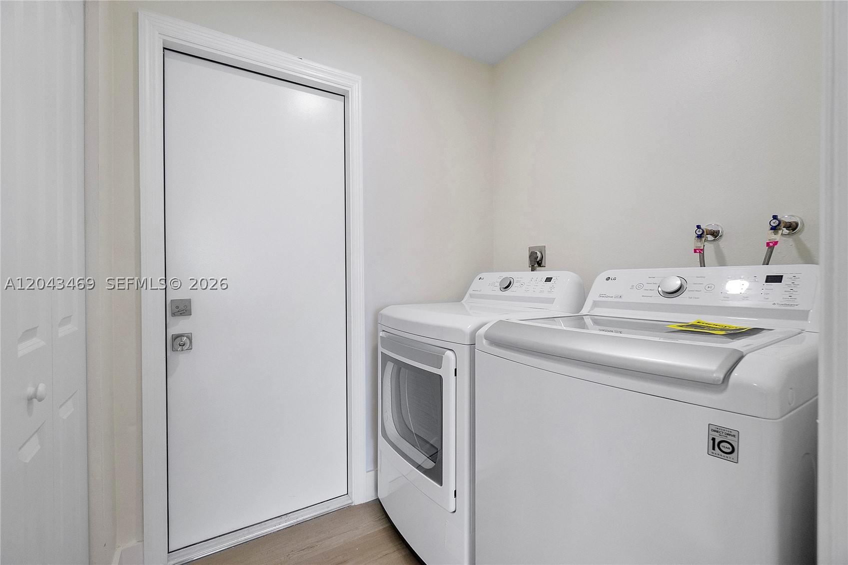 4914 SW 90th Ave, Cooper City FL 33328