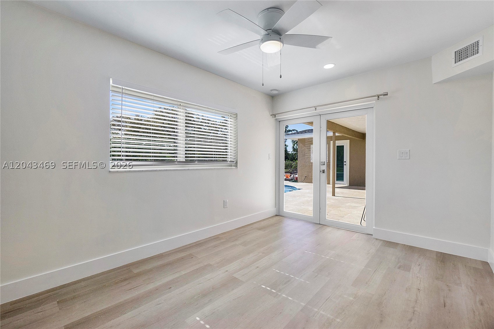 4914 SW 90th Ave, Cooper City FL 33328