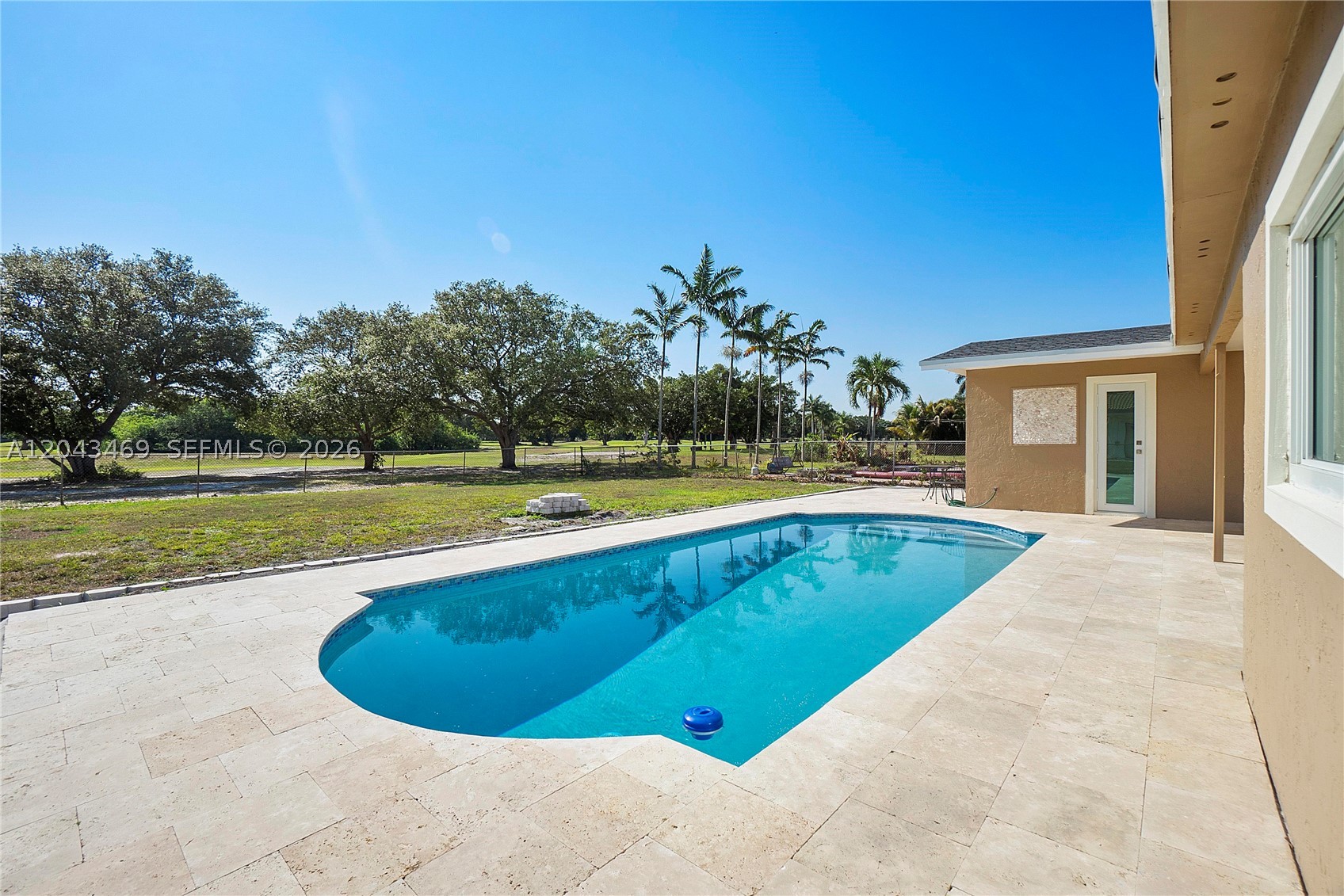 4914 SW 90th Ave, Cooper City FL 33328