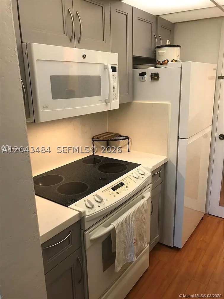 1205 Mariposa Ave #428, Coral Gables FL 33146