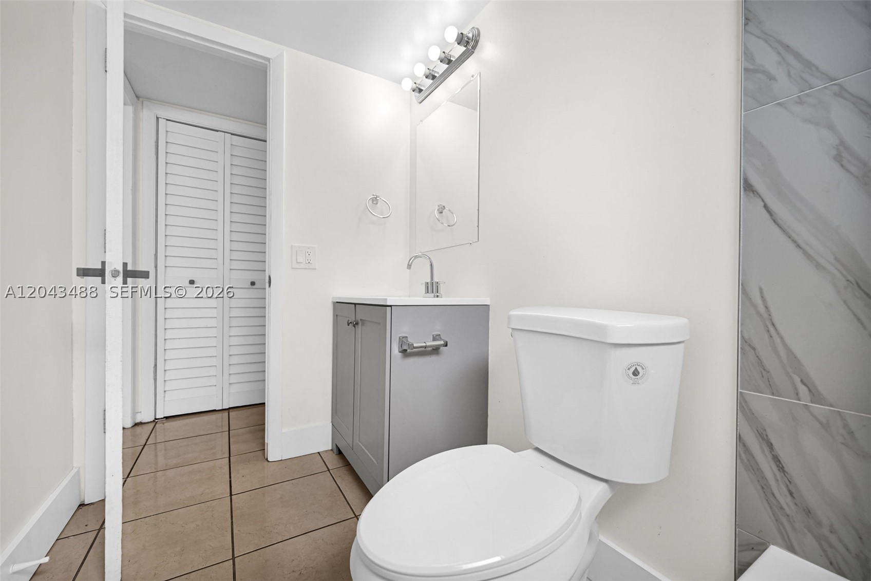861 SW 74 TER #102 D, North Lauderdale FL 33068