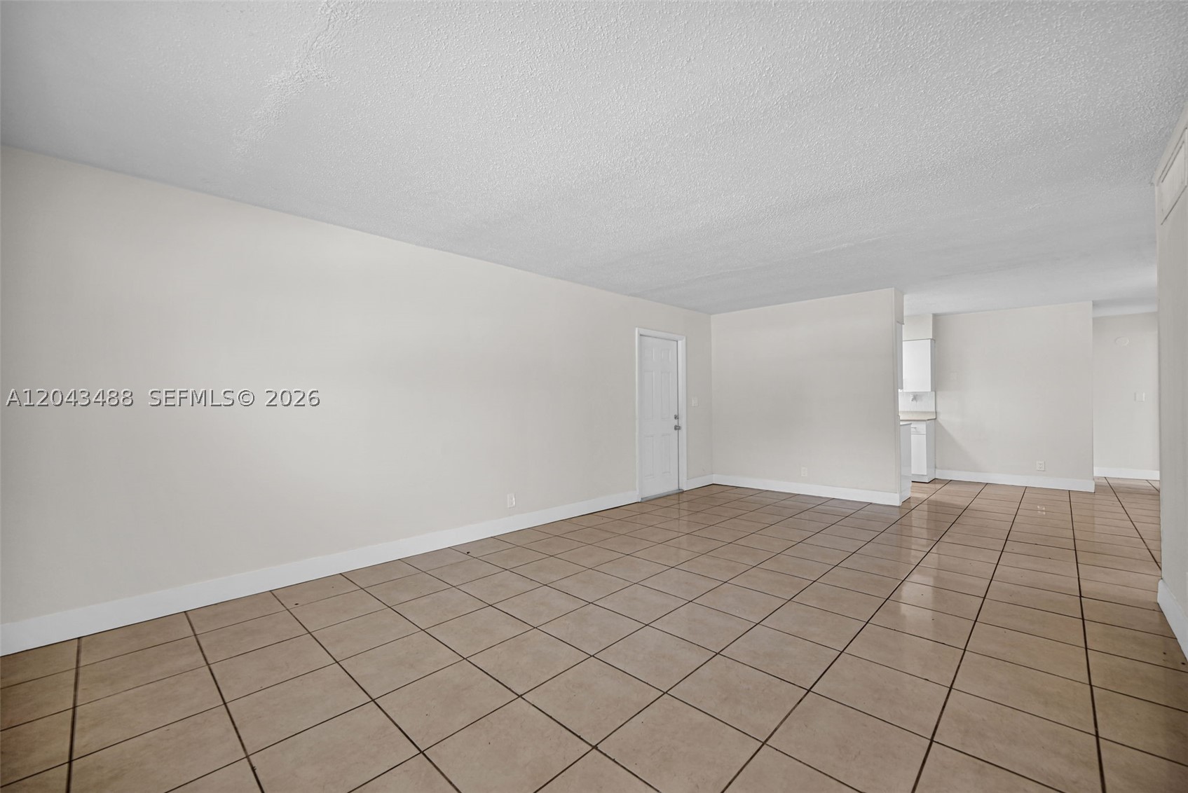 861 SW 74 TER #102 D, North Lauderdale FL 33068