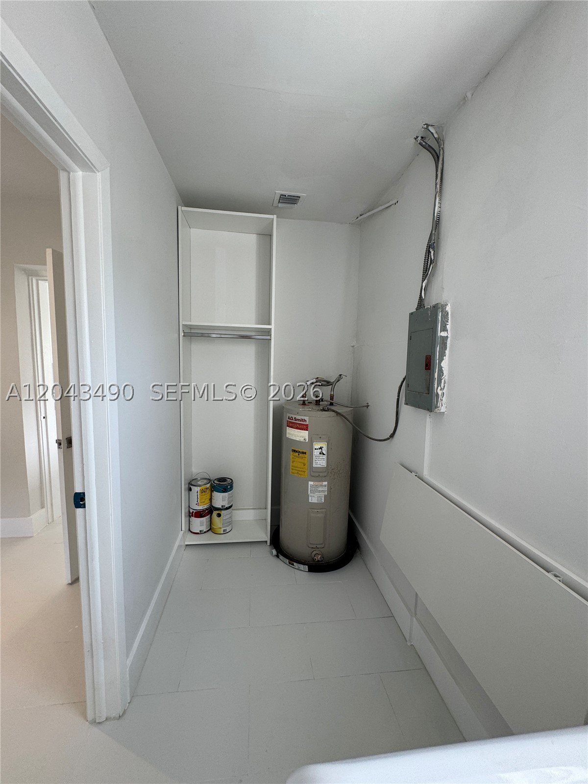 951 E 32nd St, Hialeah FL 33013