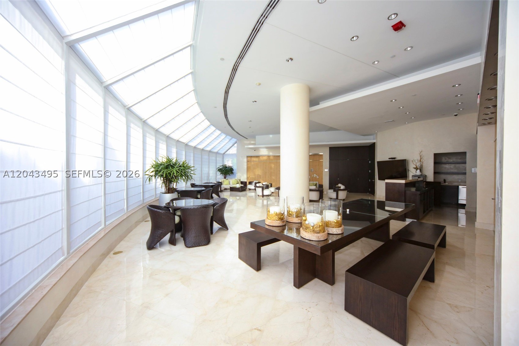 2127 Brickell Ave #2504, Miami FL 33129