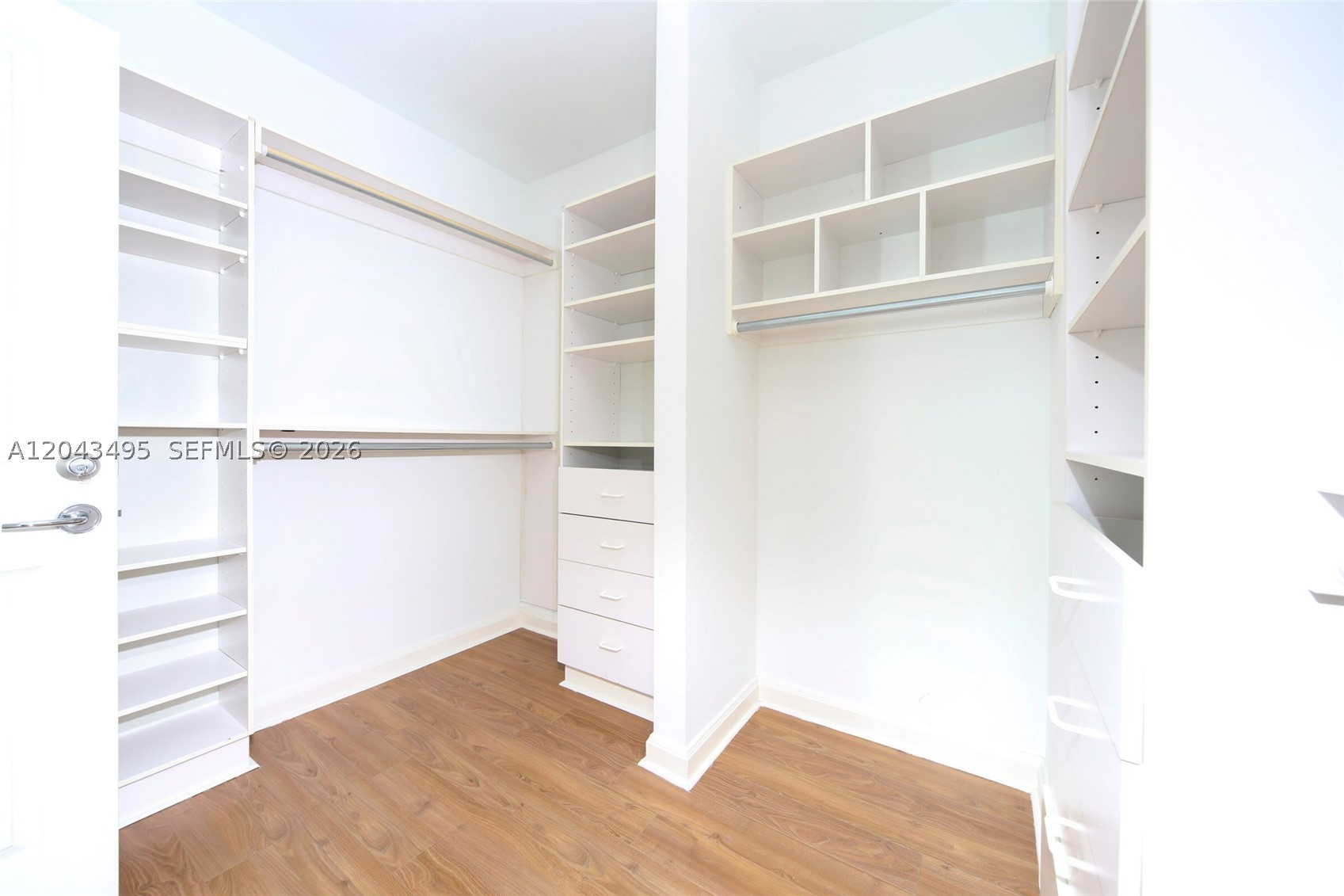 2127 Brickell Ave #2504, Miami FL 33129