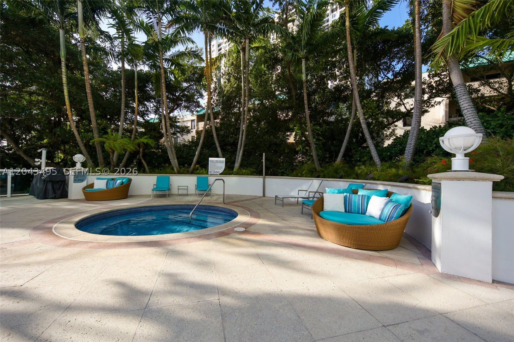 2127 Brickell Ave #2504, Miami FL 33129