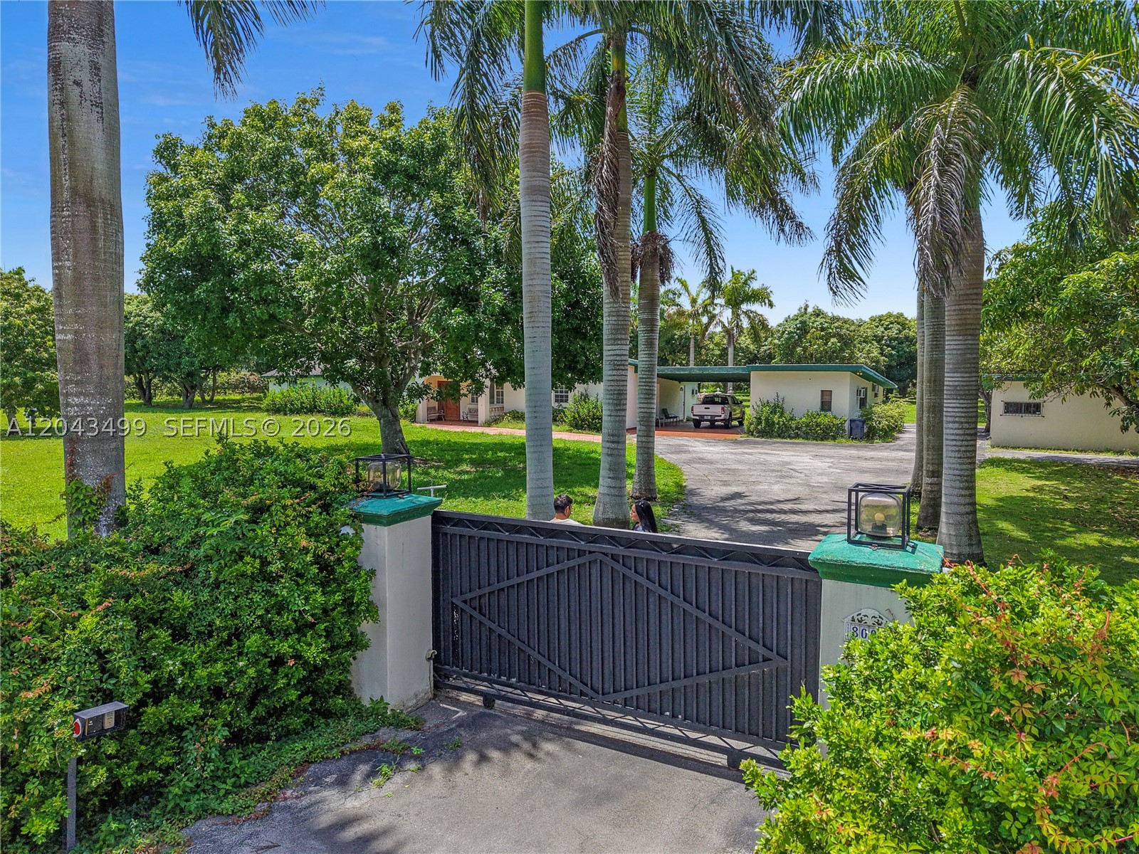 8000 SW 184th St, Cutler Bay FL 33157
