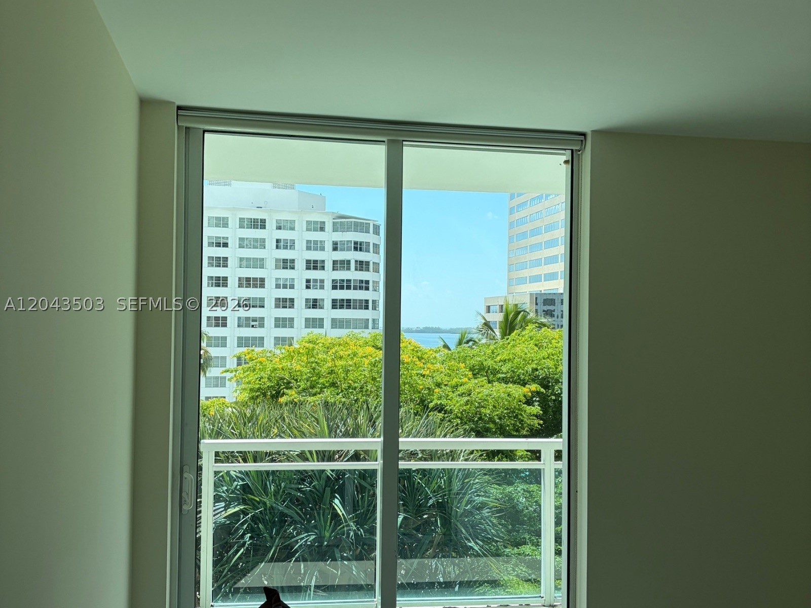 951 Brickell Ave #1206, Miami FL 33131
