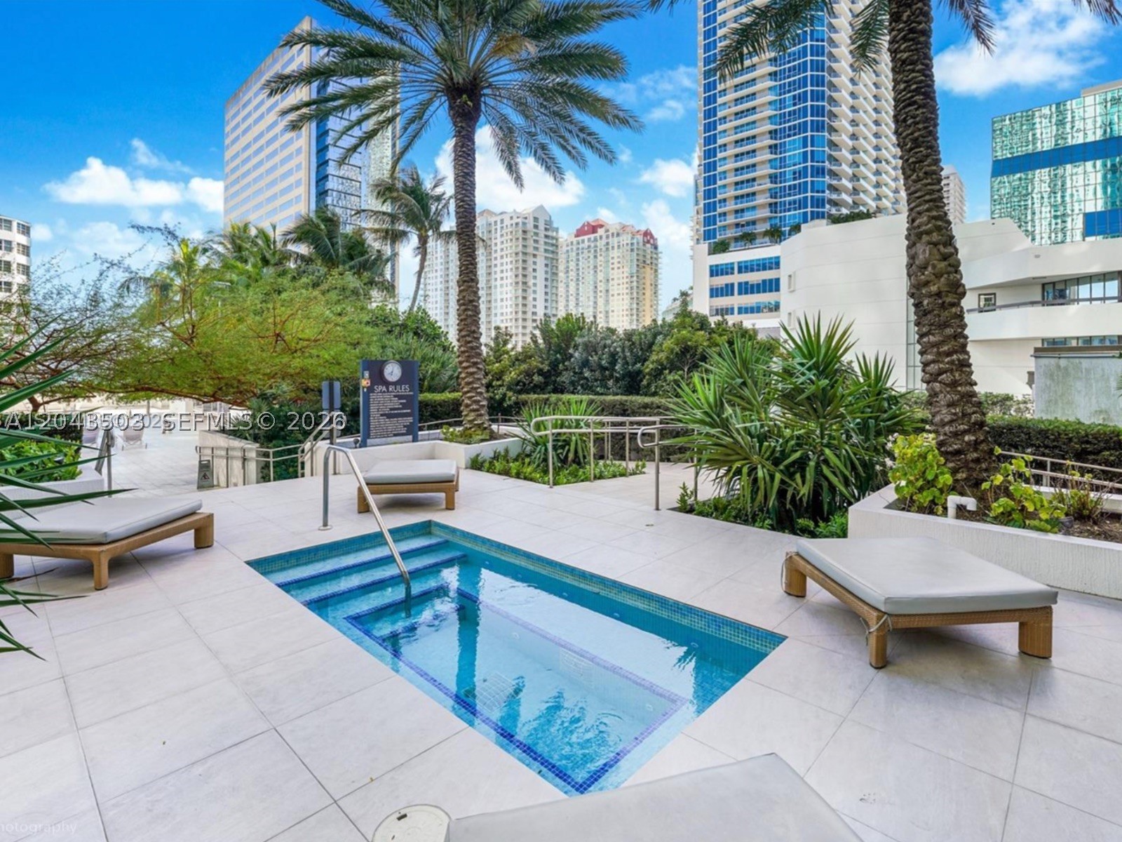 951 Brickell Ave #1206, Miami FL 33131