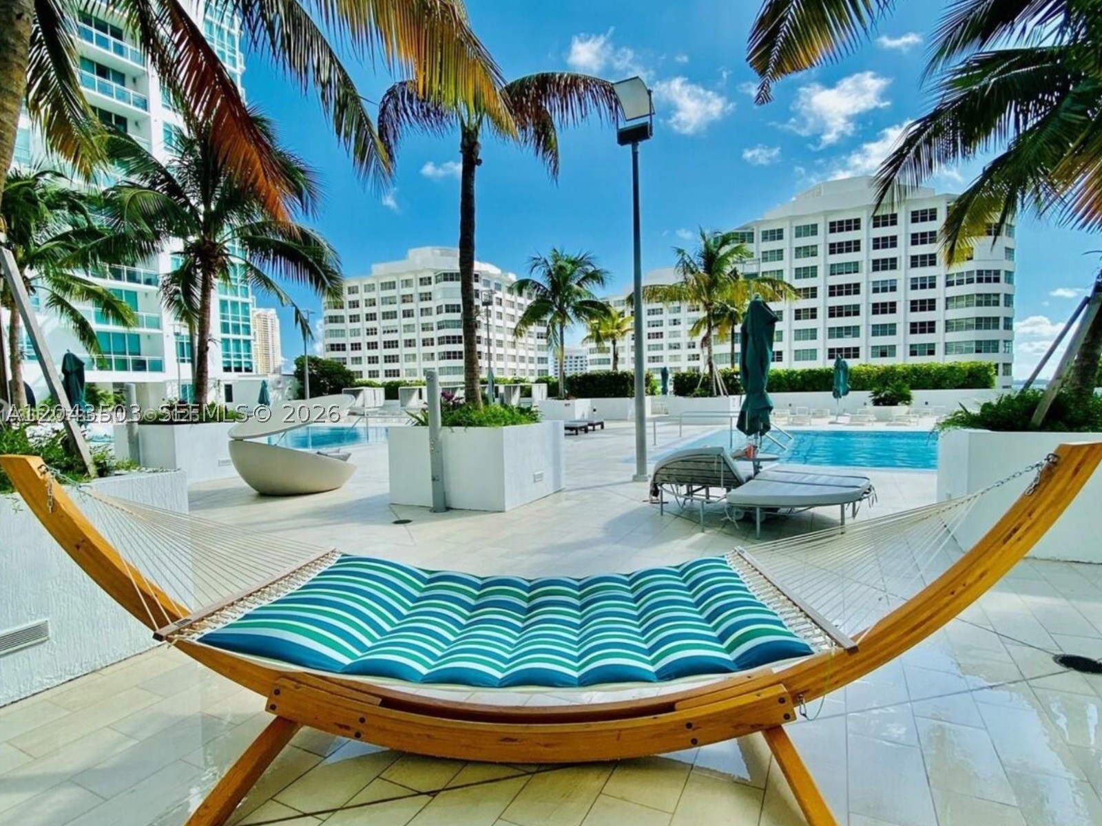 951 Brickell Ave #1206, Miami FL 33131