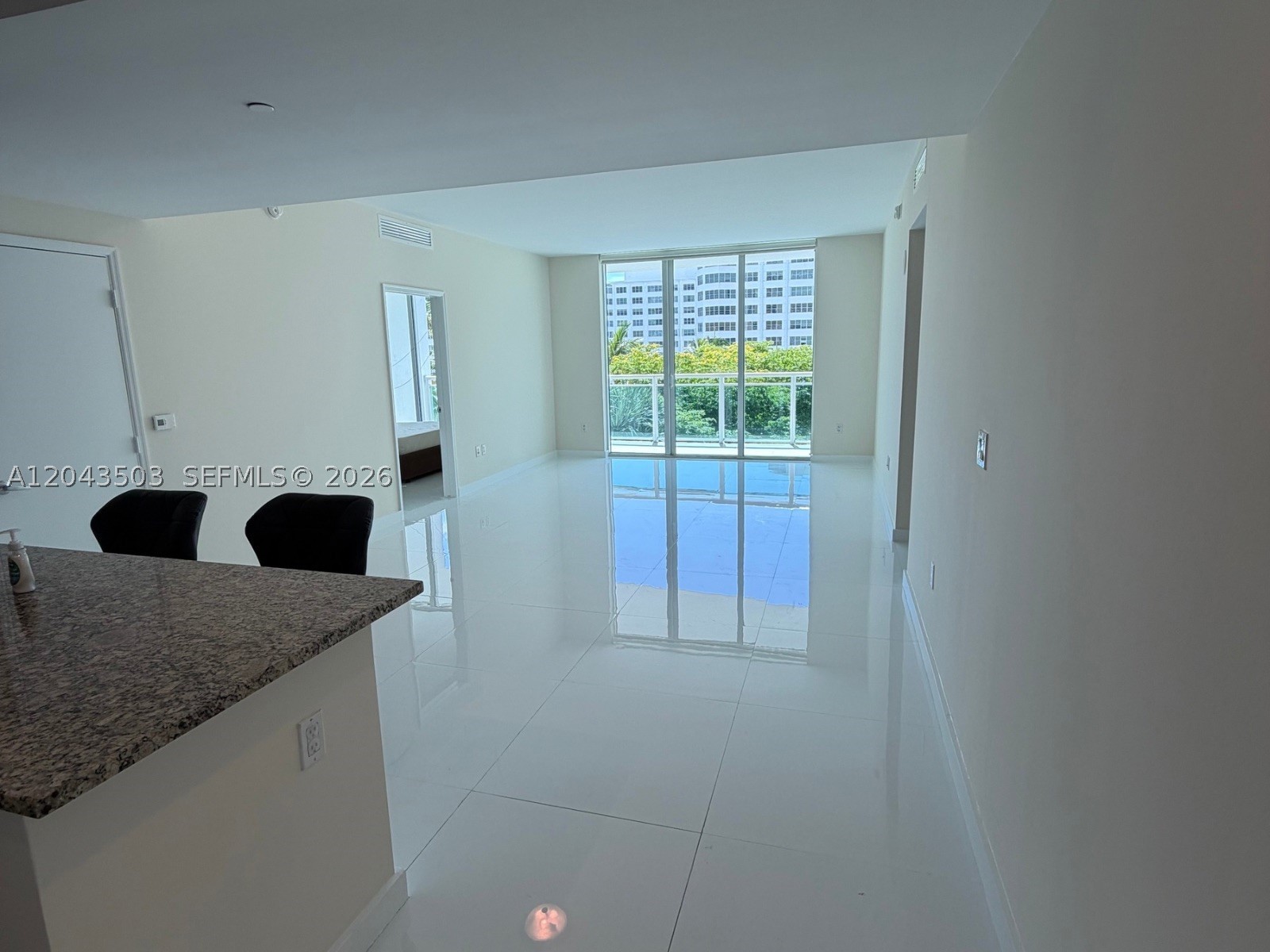 951 Brickell Ave #1206, Miami FL 33131